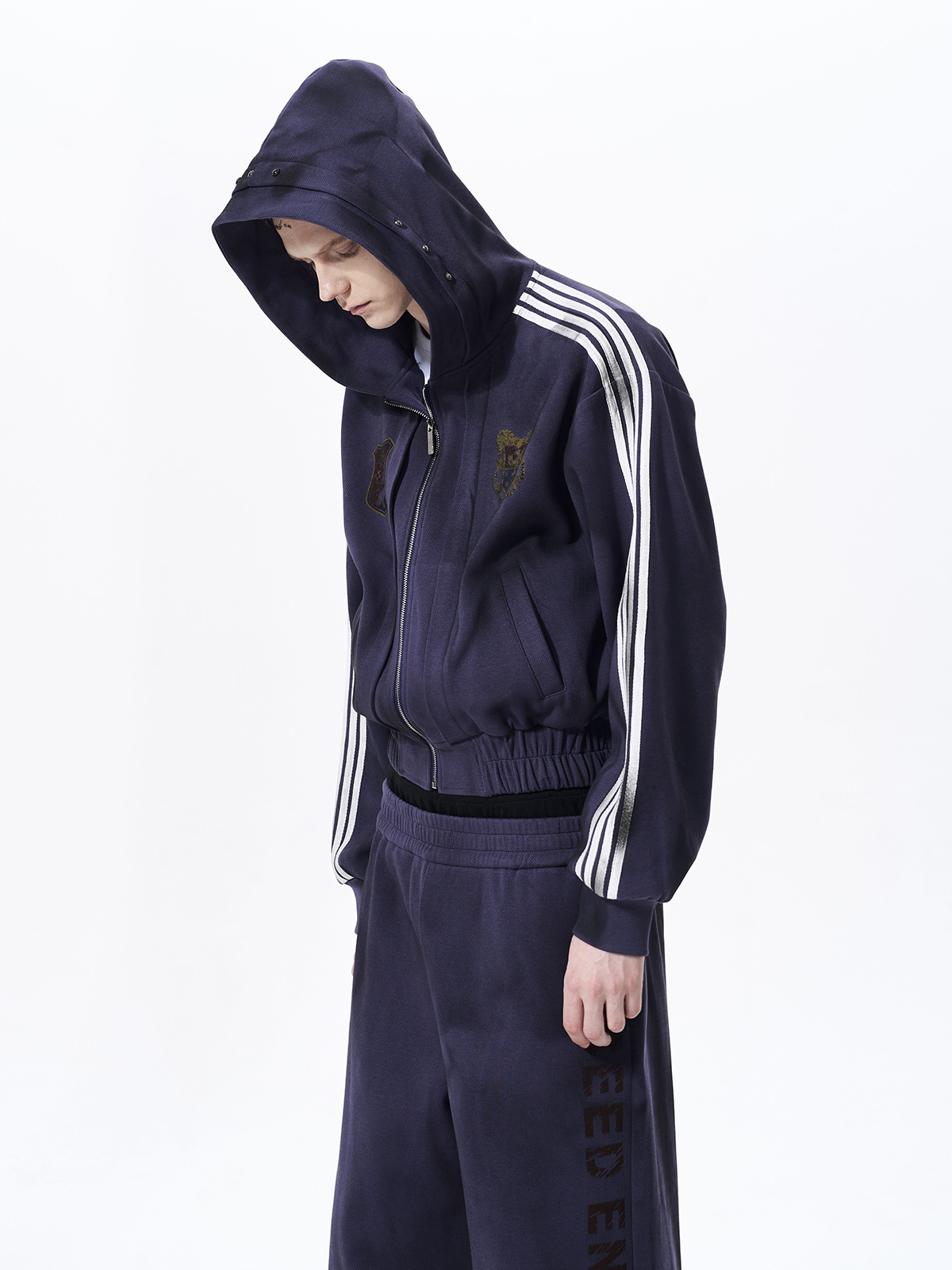DISTRESSED MOTO BADGE 4-STRIPE TRACKSUIT SET-DEEP PURPLE