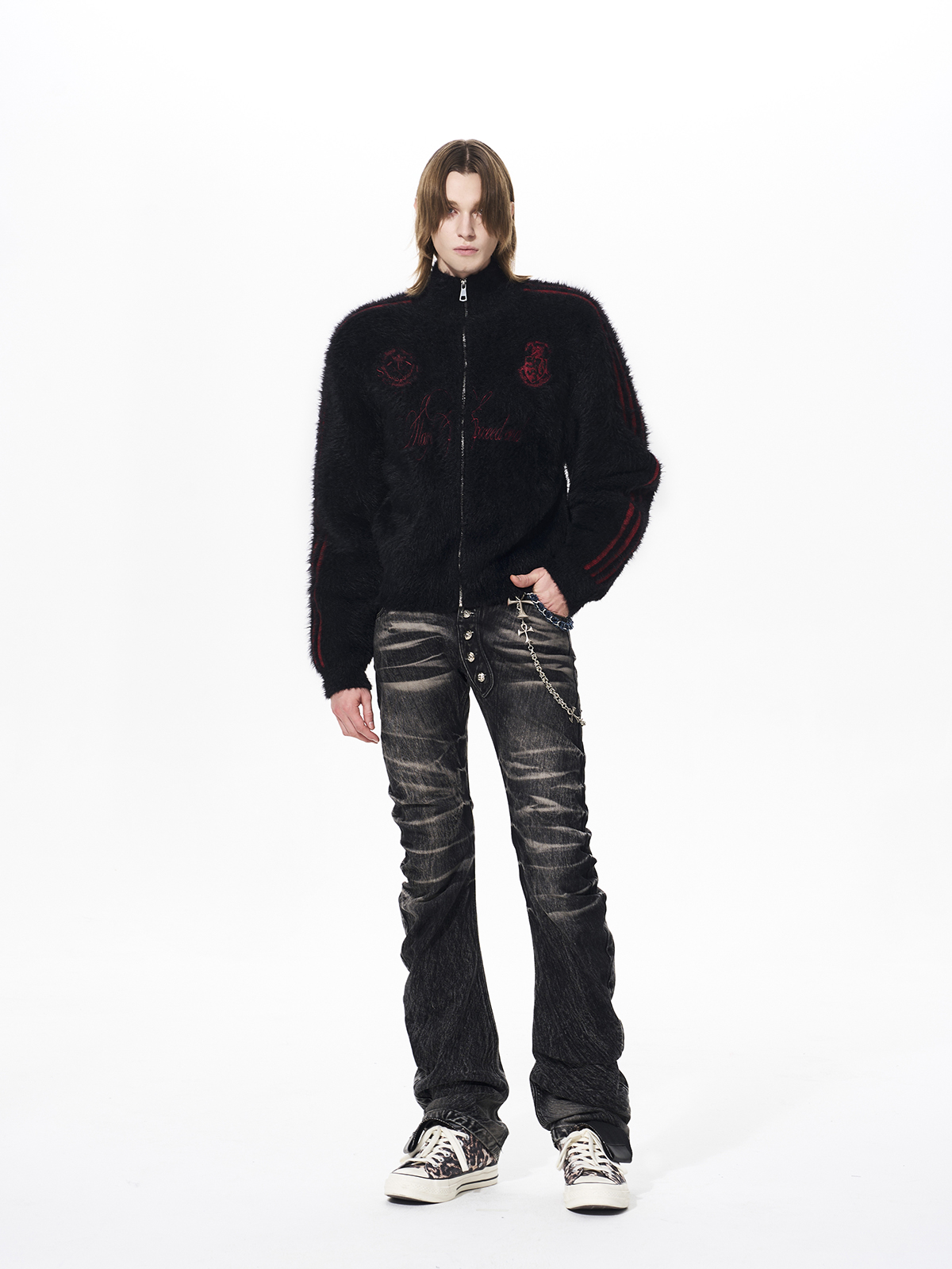 FUZZY CREST ZIP KNIT-BLACK