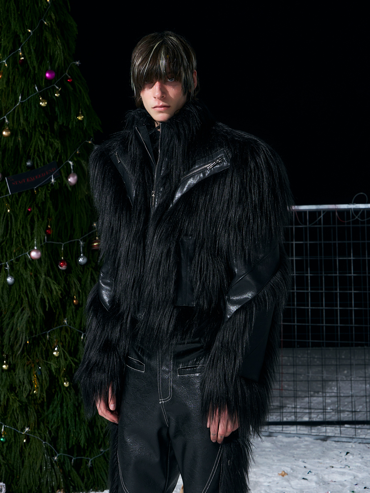 SHAGGY FAUX FUR LEATHER-PANEL CROPPED JACKET-BLACK