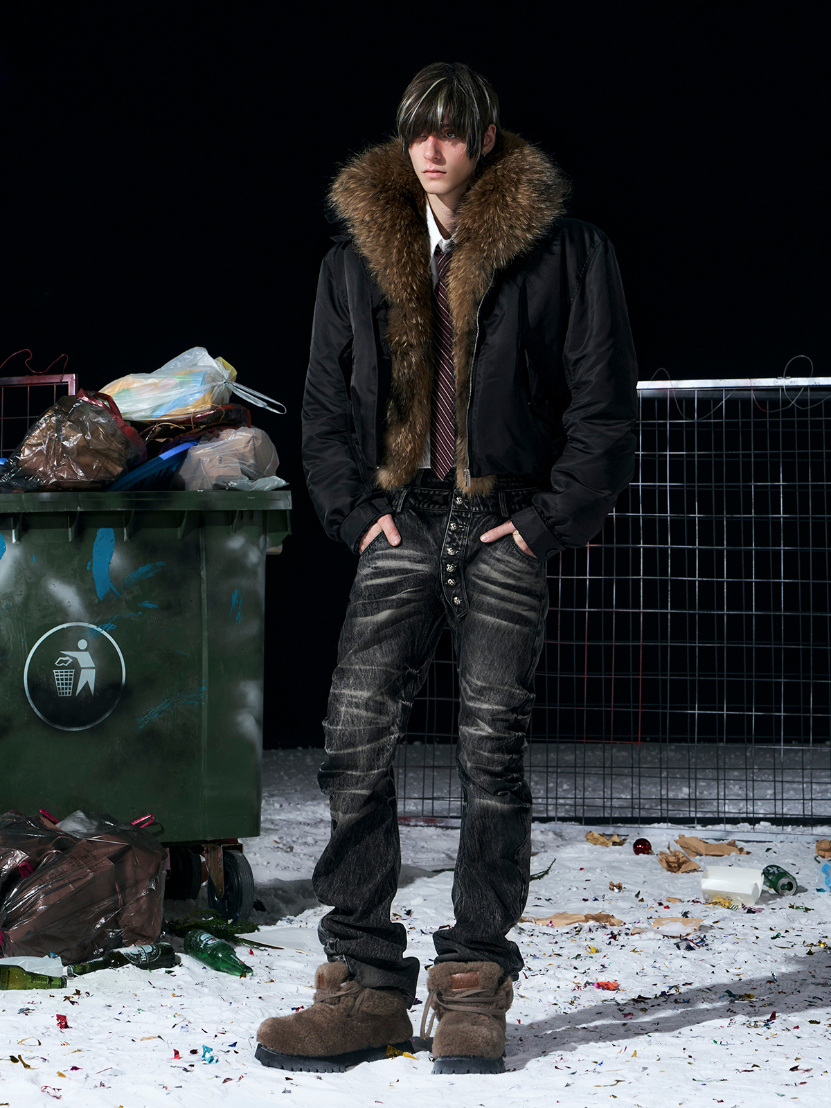 Luxe Detachable Fur Collar Down Bomber-Black