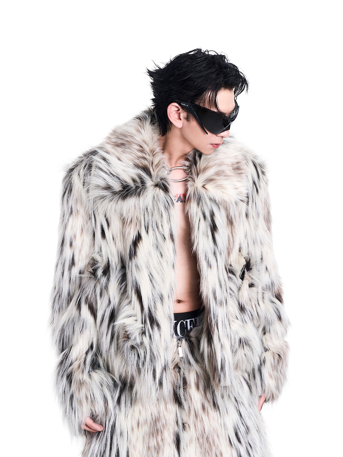 SNOW LEOPARD FAUX FUR SET-START EXCEED END
