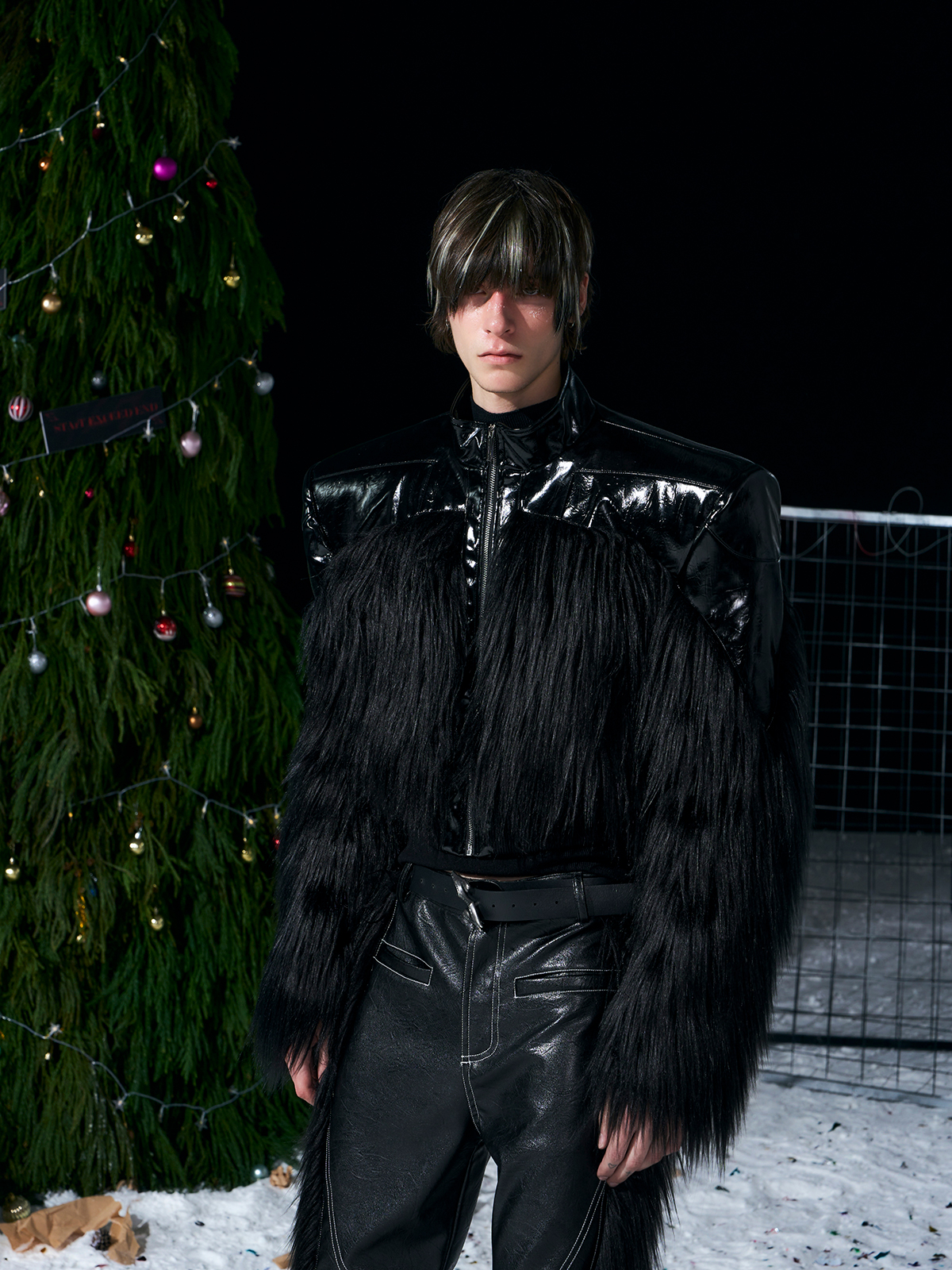 SHAGGY FAUX FUR PANEL CROPPED LEATHER JACKET-BLACK