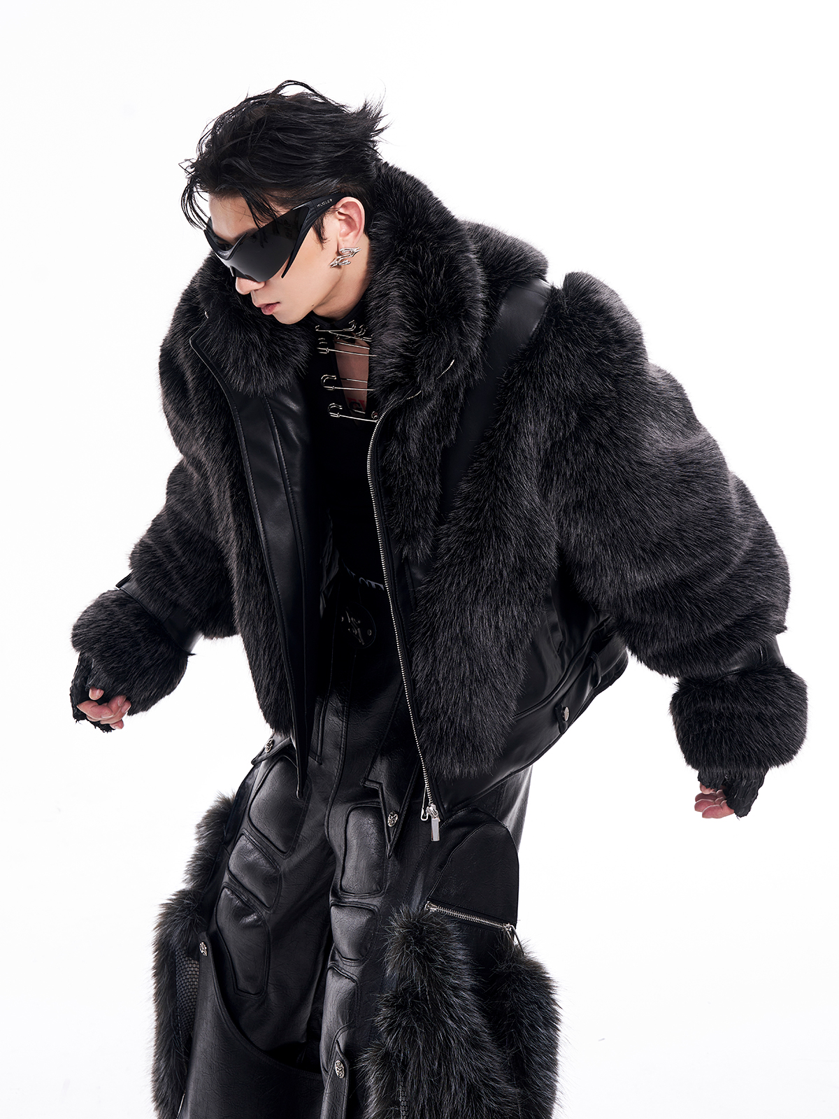OBSIDIAN STRUCTURAL FUR BOMBER
