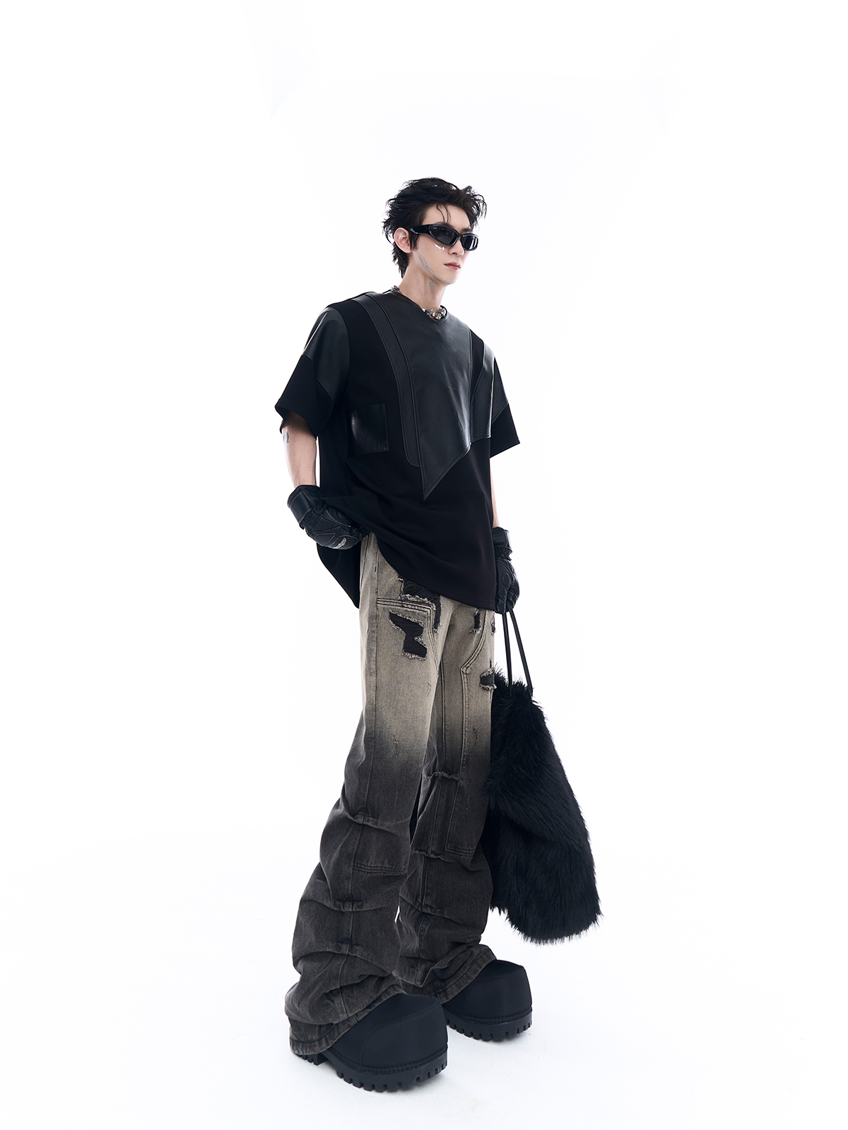 GRADIENT DIRTY WASH DISTRESSED STACKED FLARE JEANS-START EXCEED END