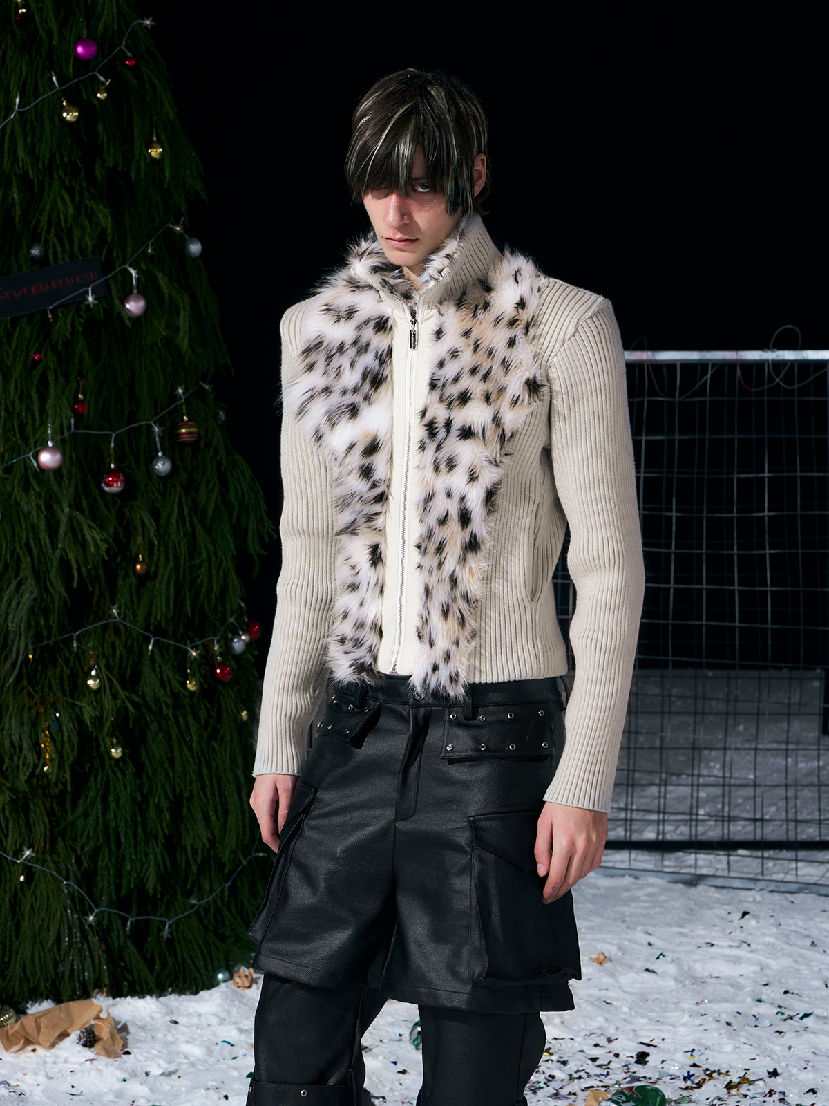 BEIGE LEOPARD FUR KNIT ZIP-UP