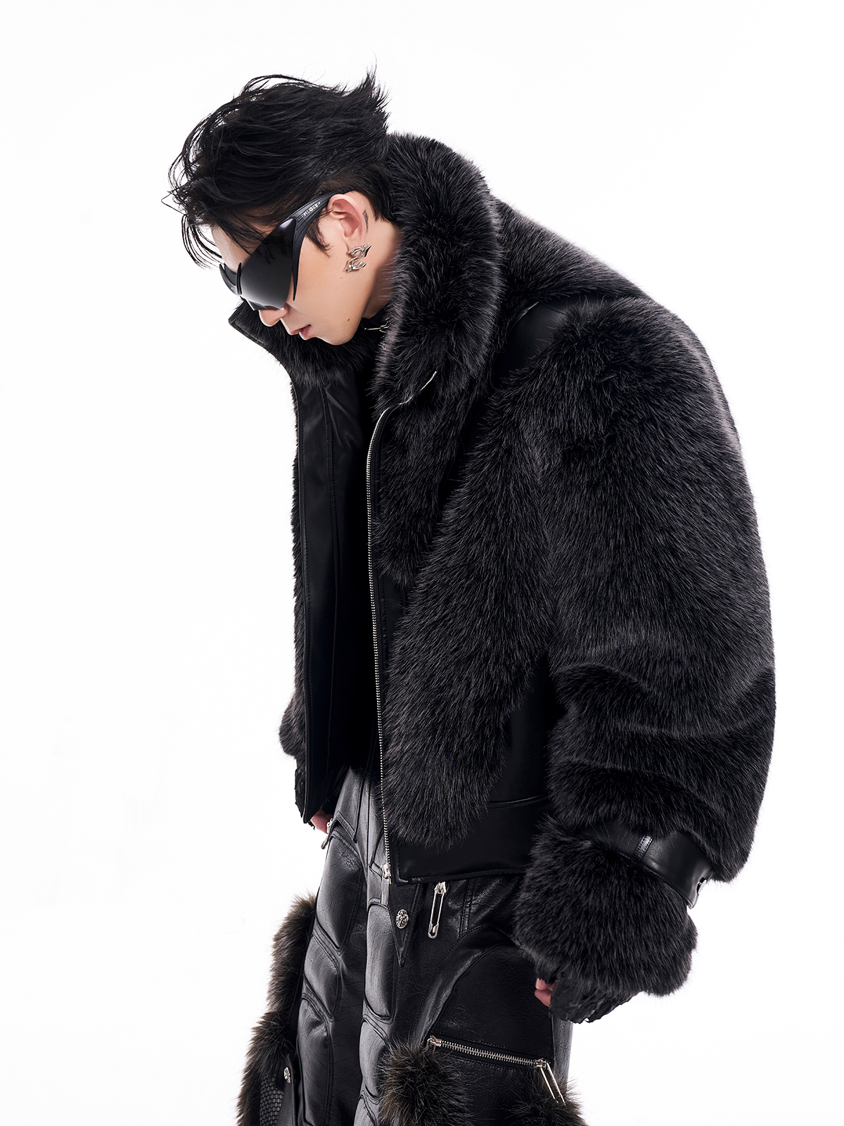 OBSIDIAN STRUCTURAL FUR BOMBER