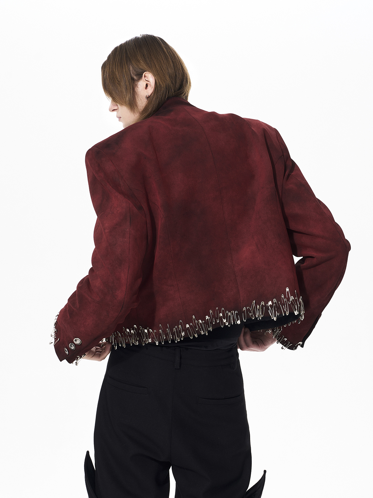 DISTRESSED SUEDE SAFETY PIN CROPPED JACKET-RED