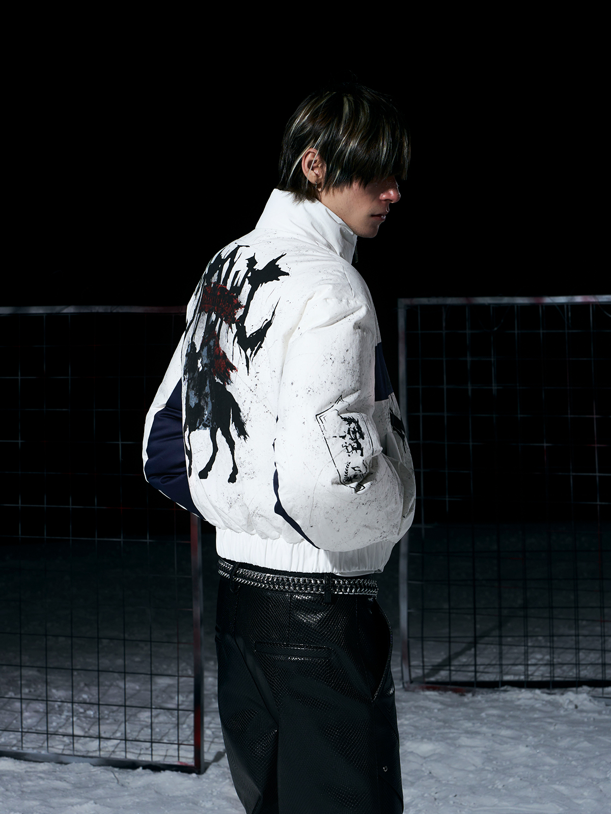 WHITE & NAVY GRAFFITI SPLATTER BOMBER WITH KNIGHT PRINT