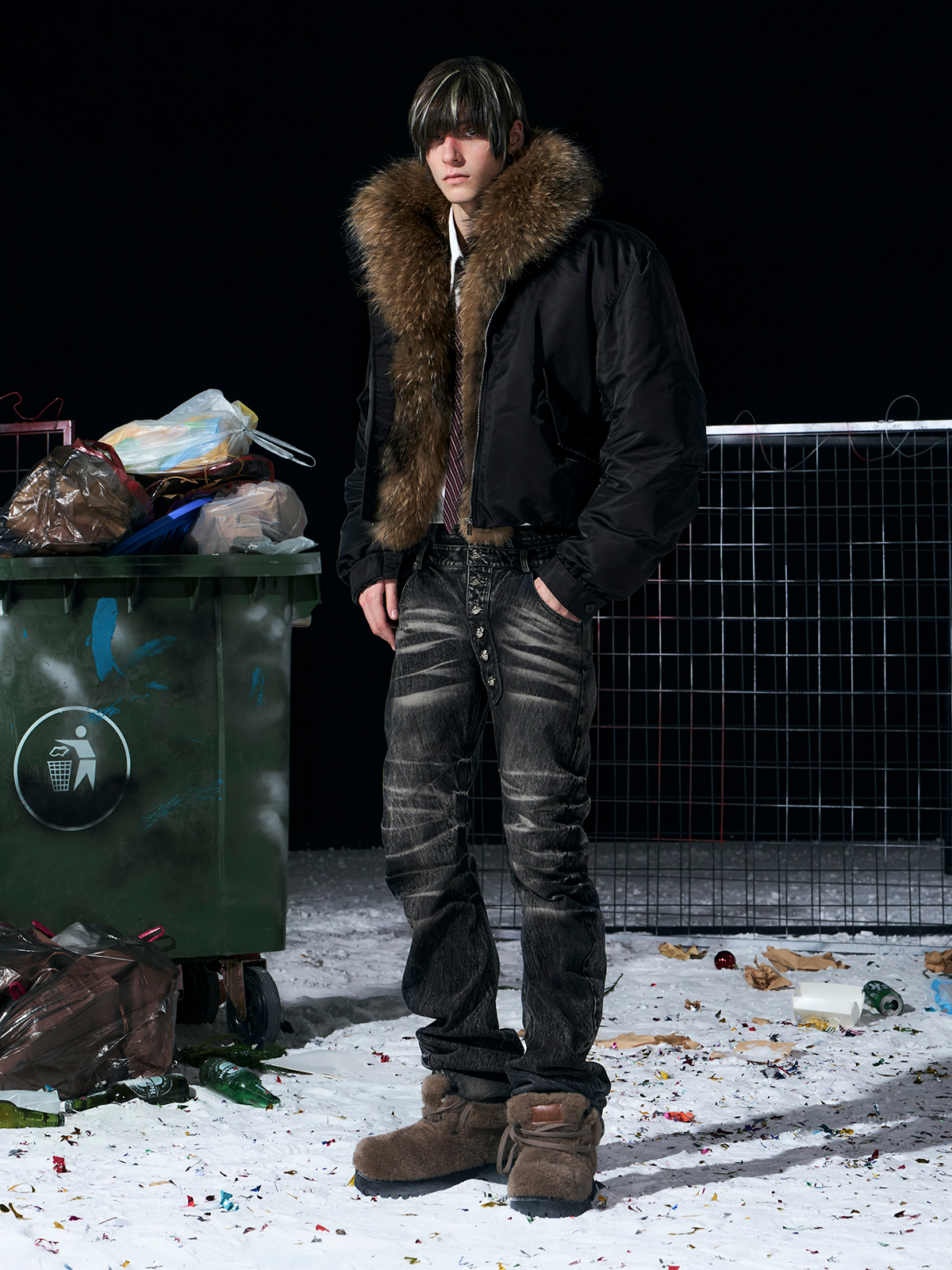 Luxe Detachable Fur Collar Down Bomber-Black