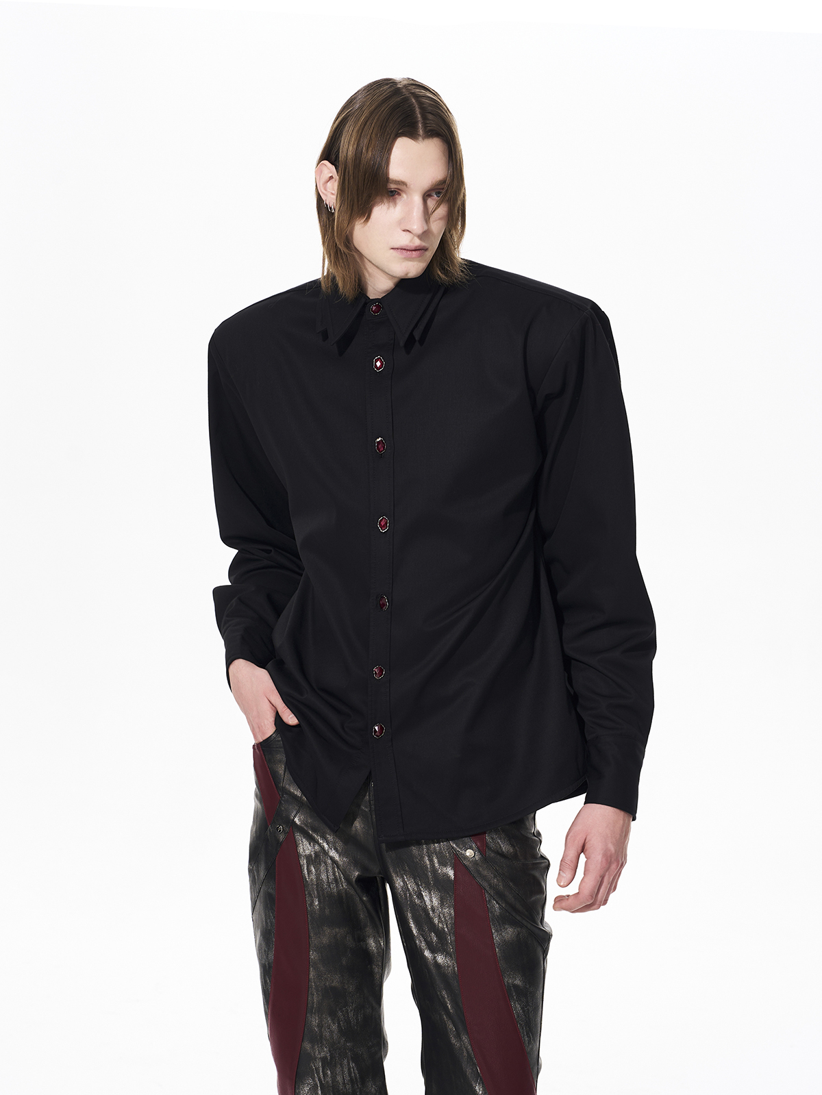 DOUBLE-COLLAR GEM-BUTTON STRUCTURED SHIRT-BLACK