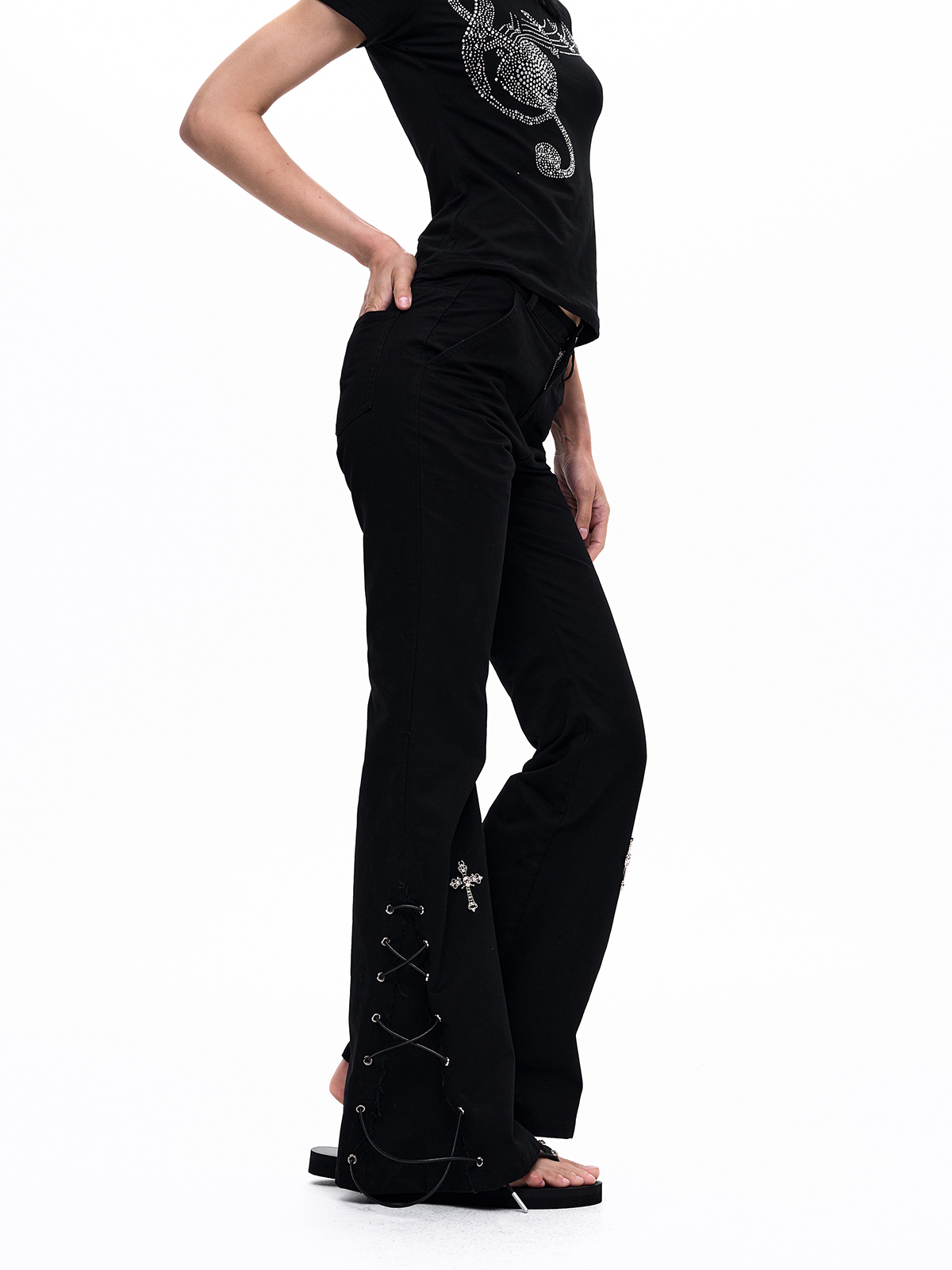 CROSS LACE-UP FLARE PANTS