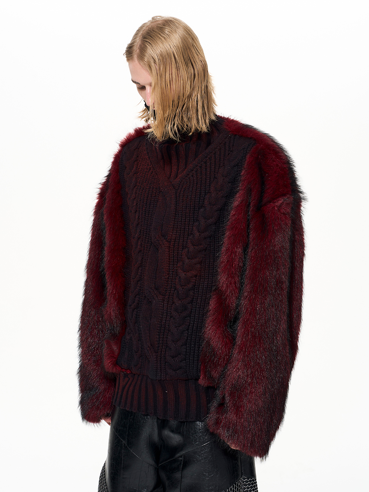 OMBRÉ CRIMSON KNIT & BURGUNDY FUR HYBRID PULLOVER-START EXCEED END