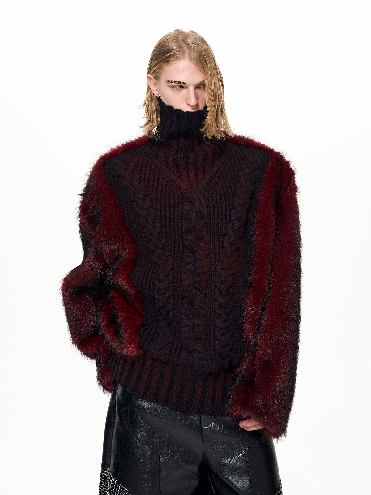 OMBRÉ CRIMSON KNIT & BURGUNDY FUR HYBRID PULLOVER-START EXCEED END