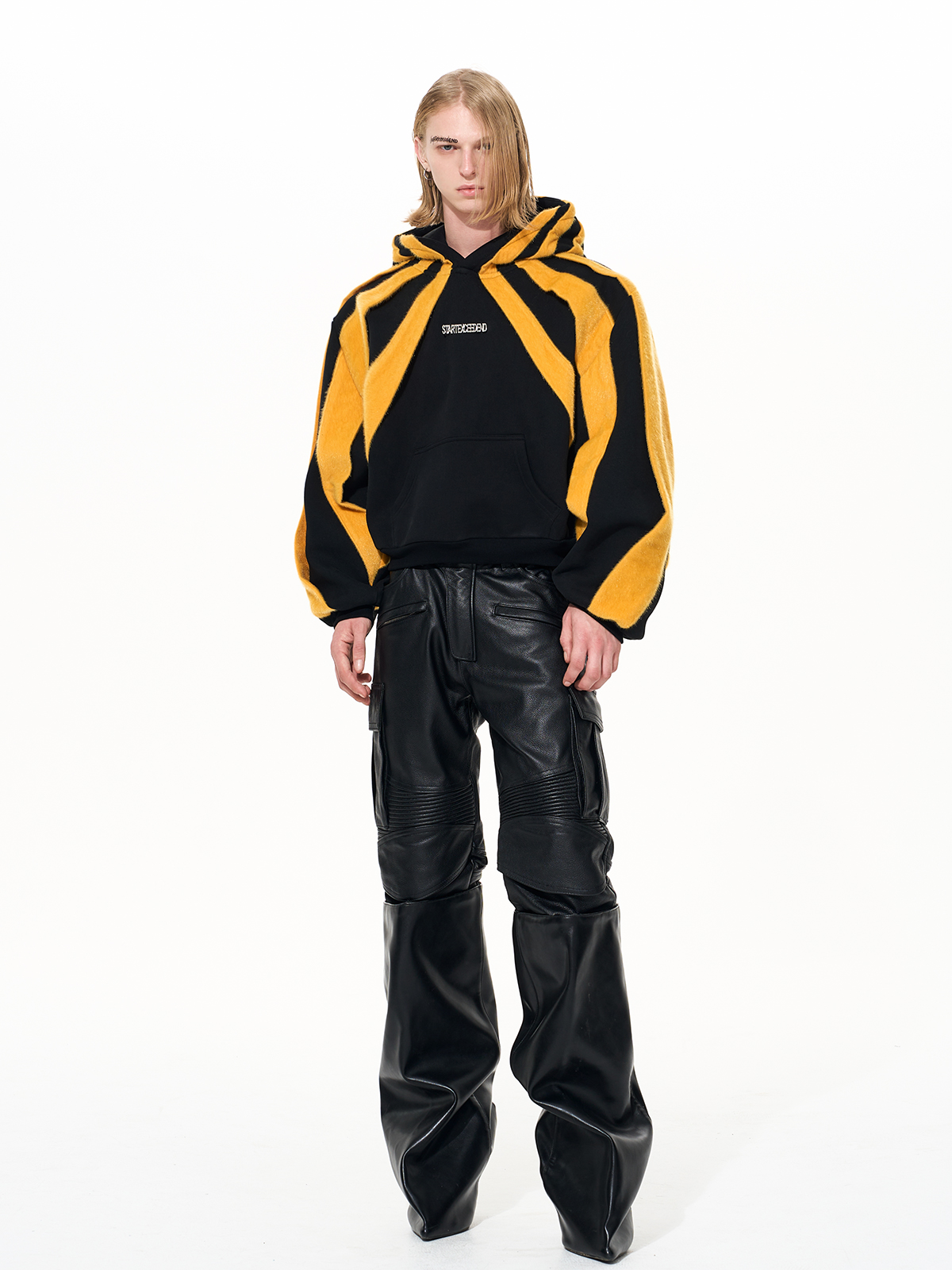 MIDNIGHT AMBER WEB CROPPED HOODIE