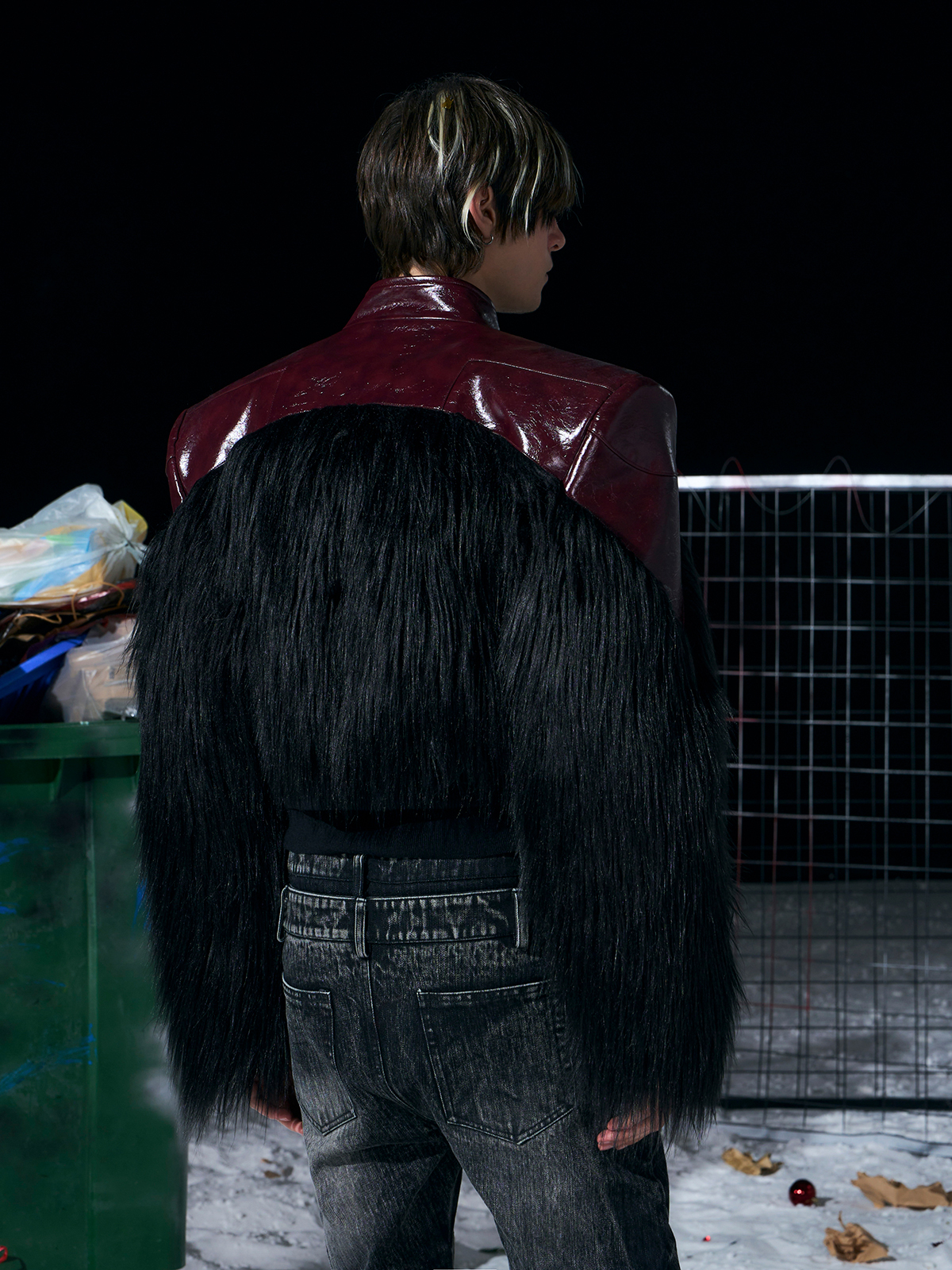 SHAGGY FAUX FUR PANEL CROPPED LEATHER JACKET-BURGUNDY