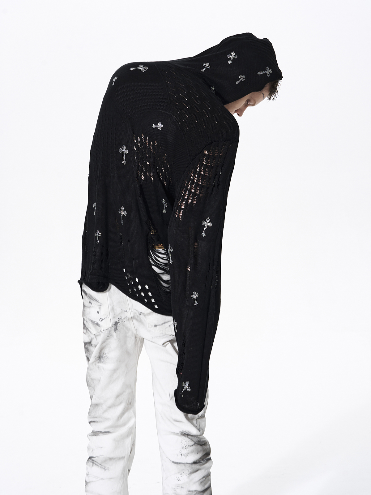 DISTRESSED CROSS RHINESTONE HOODED KNIT SWEATER-BLACK