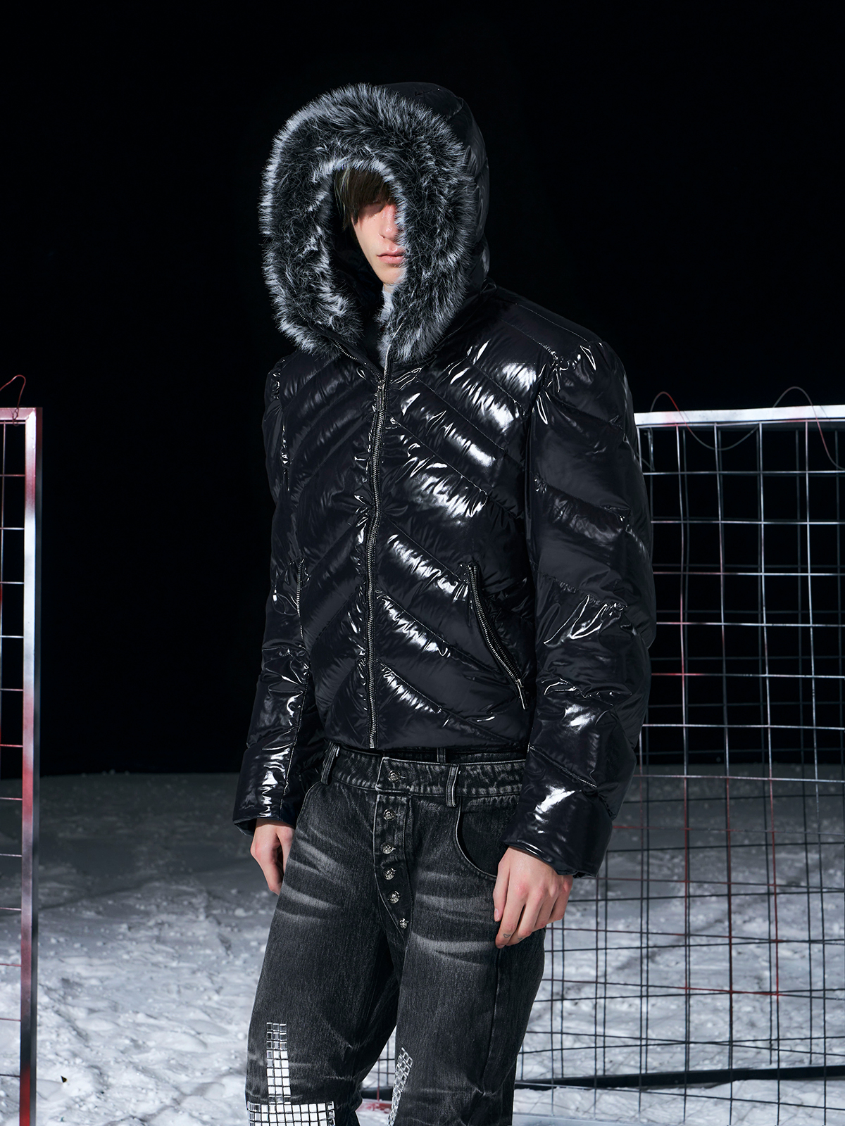 GLOSSY BLACK CHEVRON PUFFER WITH FAUX FUR HOOD