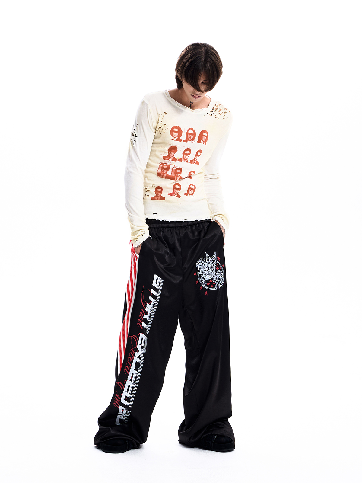 PORTRAIT GRID DESTROYED LONG SLEEVE TEE