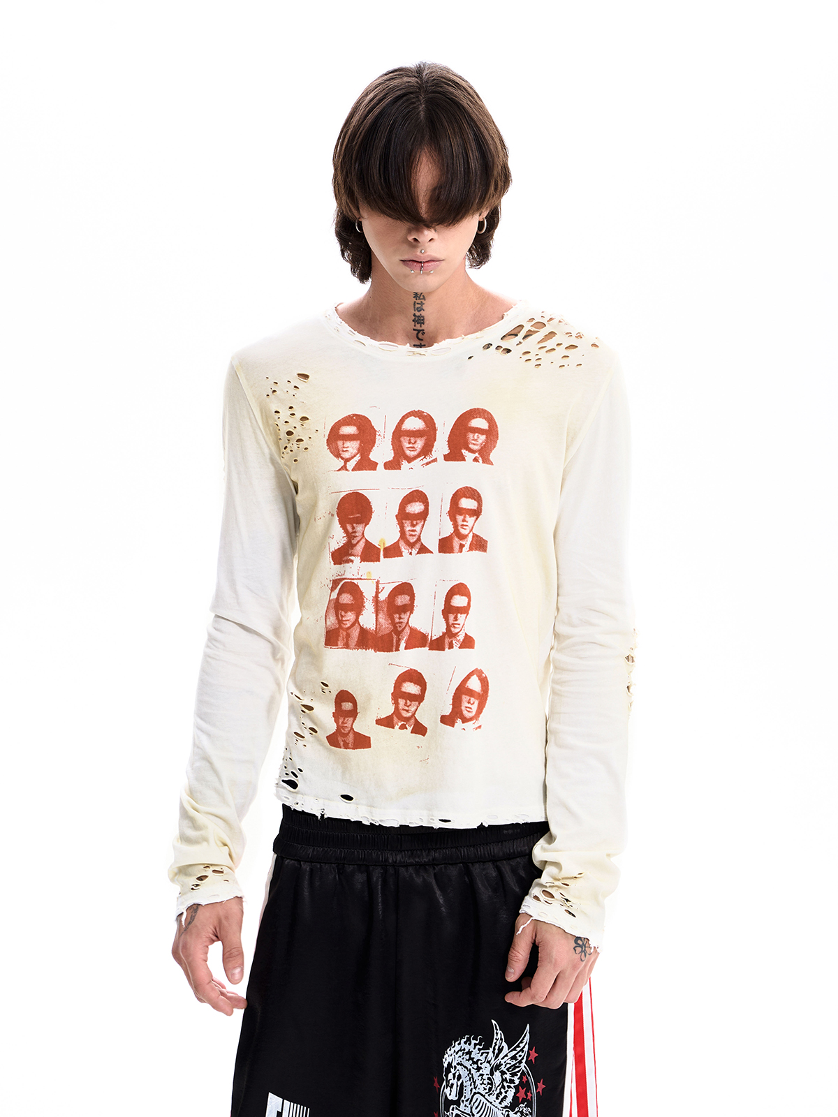 PORTRAIT GRID DESTROYED LONG SLEEVE TEE
