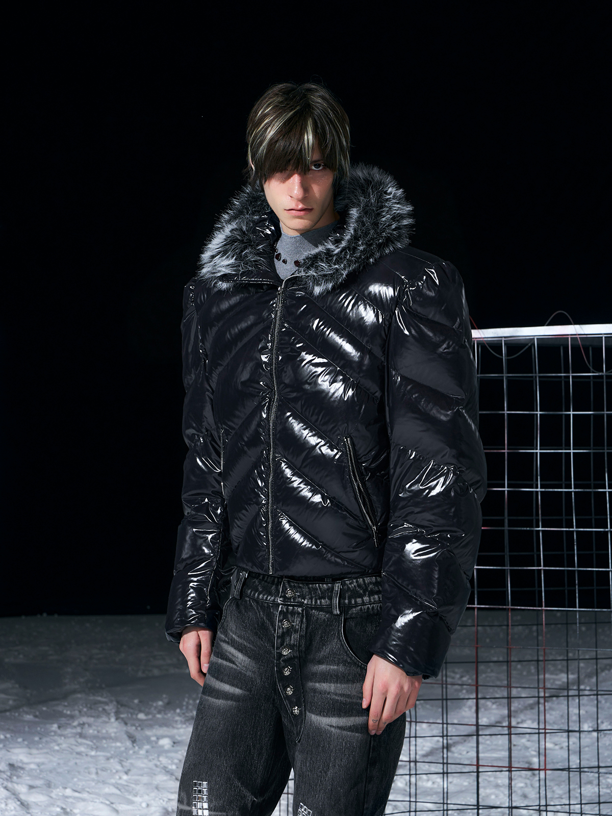 GLOSSY BLACK CHEVRON PUFFER WITH FAUX FUR HOOD