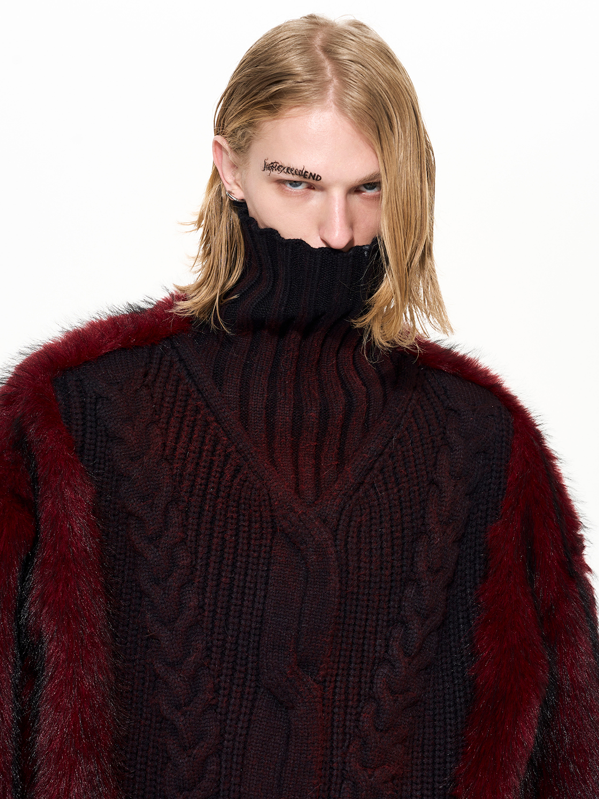 OMBRÉ CRIMSON KNIT & BURGUNDY FUR HYBRID PULLOVER-START EXCEED END