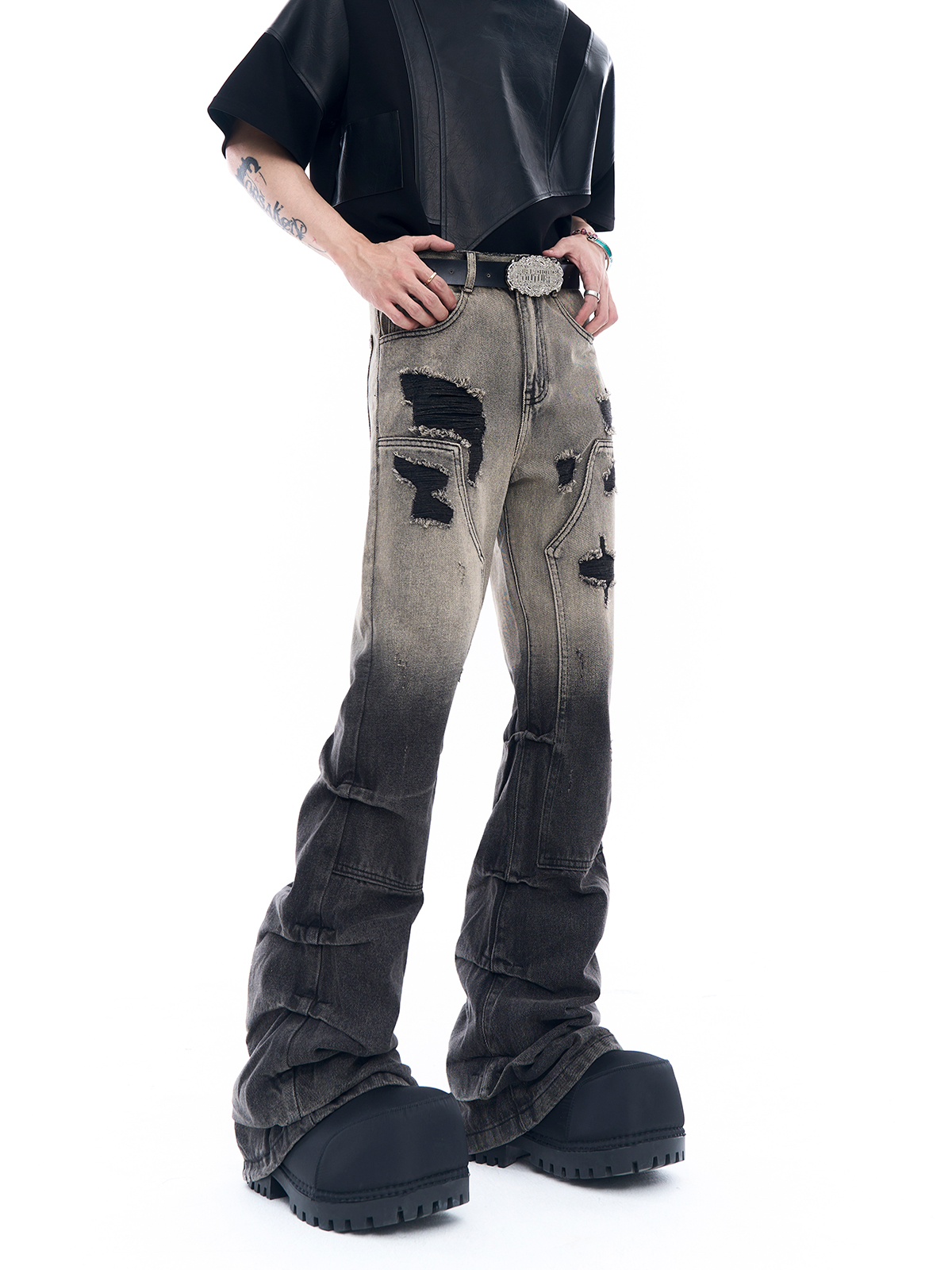 GRADIENT DIRTY WASH DISTRESSED STACKED FLARE JEANS-START EXCEED END