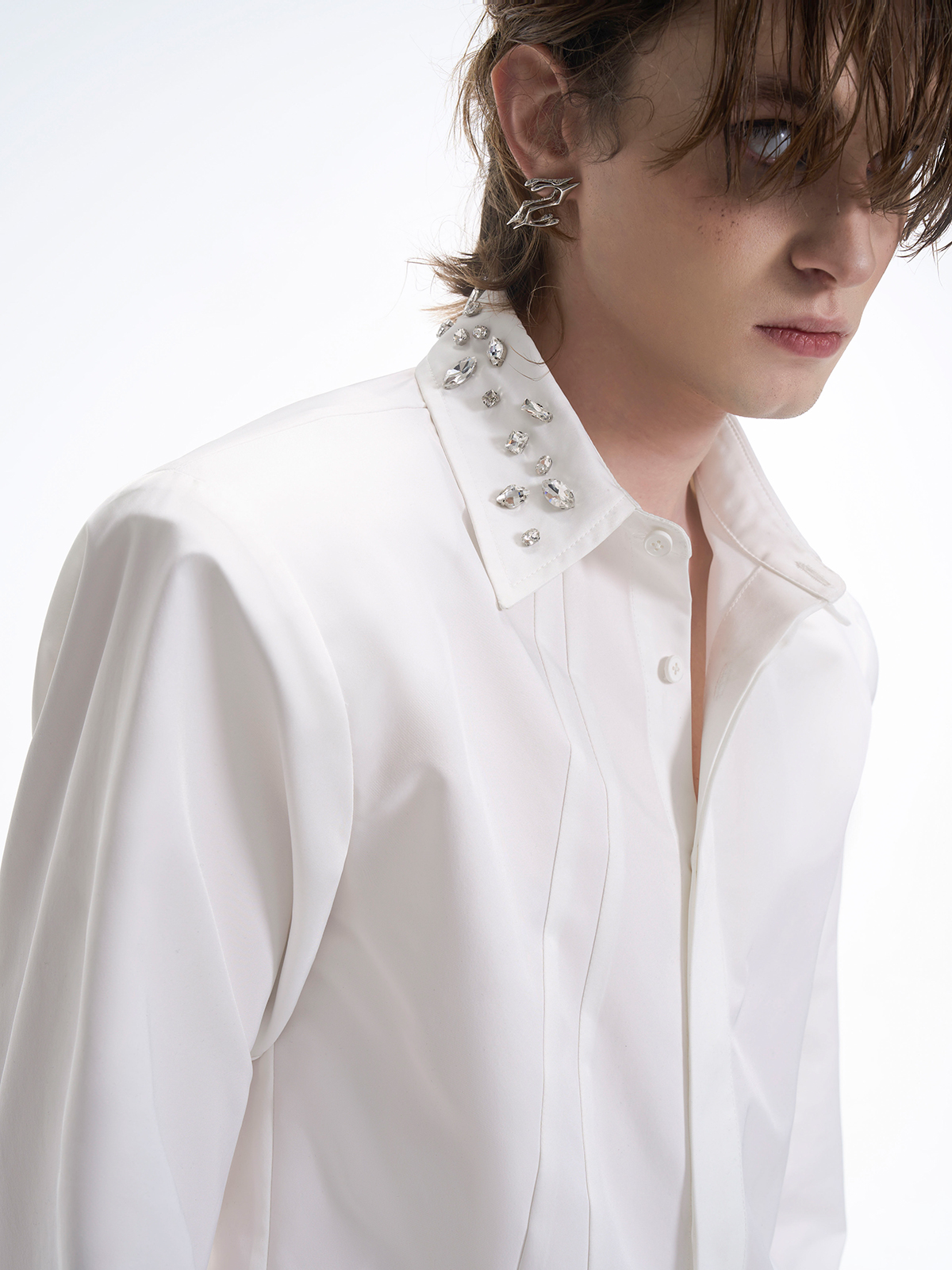 CRYSTAL COLLAR & CUFF CONCEALED PLACKET SHIRT - WHITE-START EXCEED END
