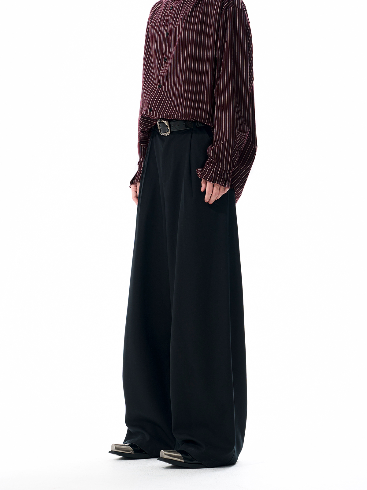 DETACHABLE LEATHER COLLAR SCULPTED SUIT SET-BLACK