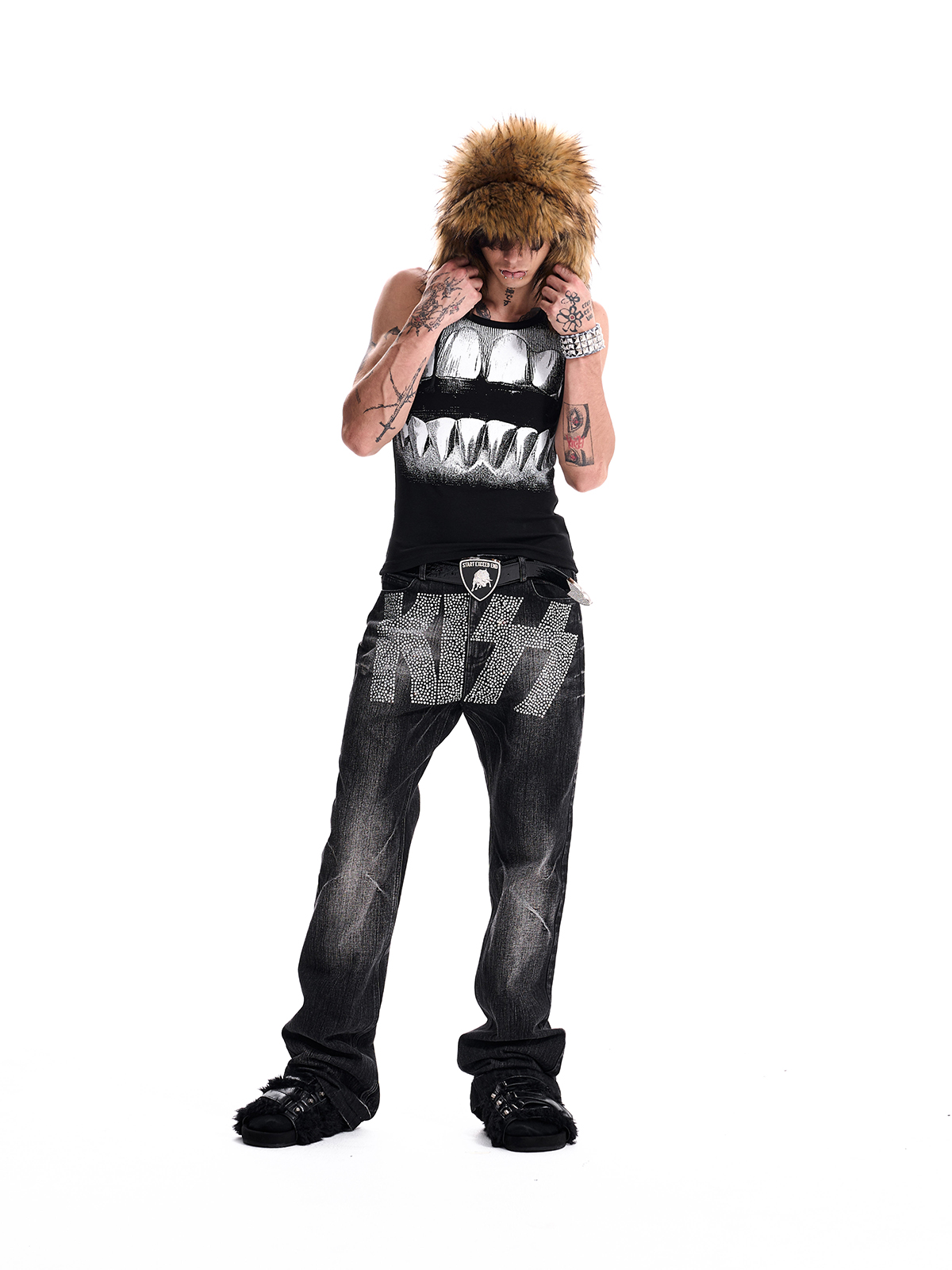 SILVER TEETH GRAPHIC TANK