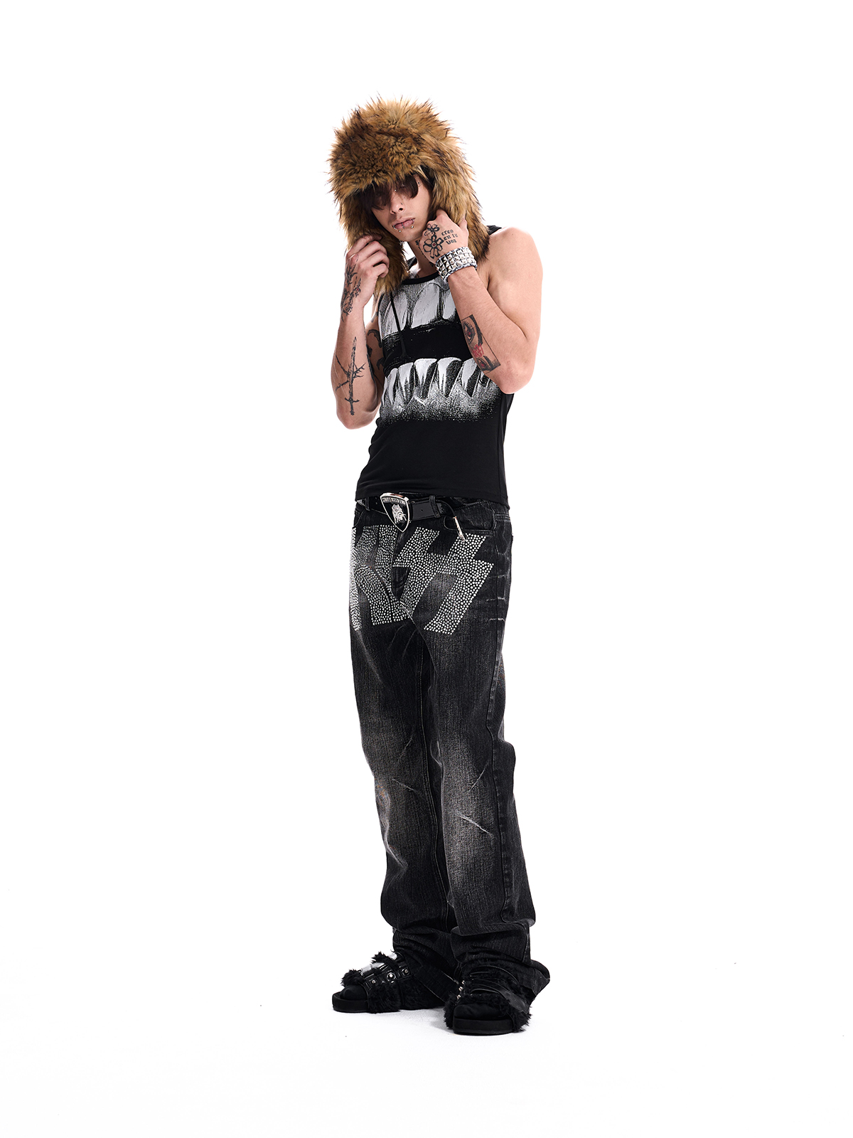 SILVER TEETH GRAPHIC TANK
