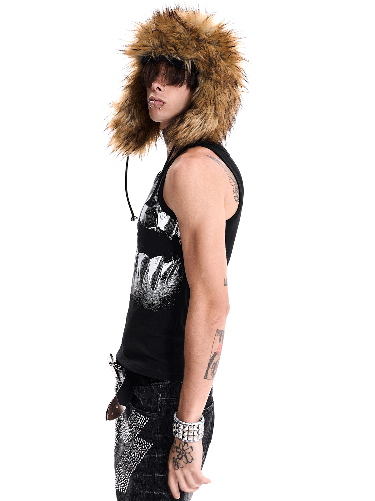 SILVER TEETH GRAPHIC TANK