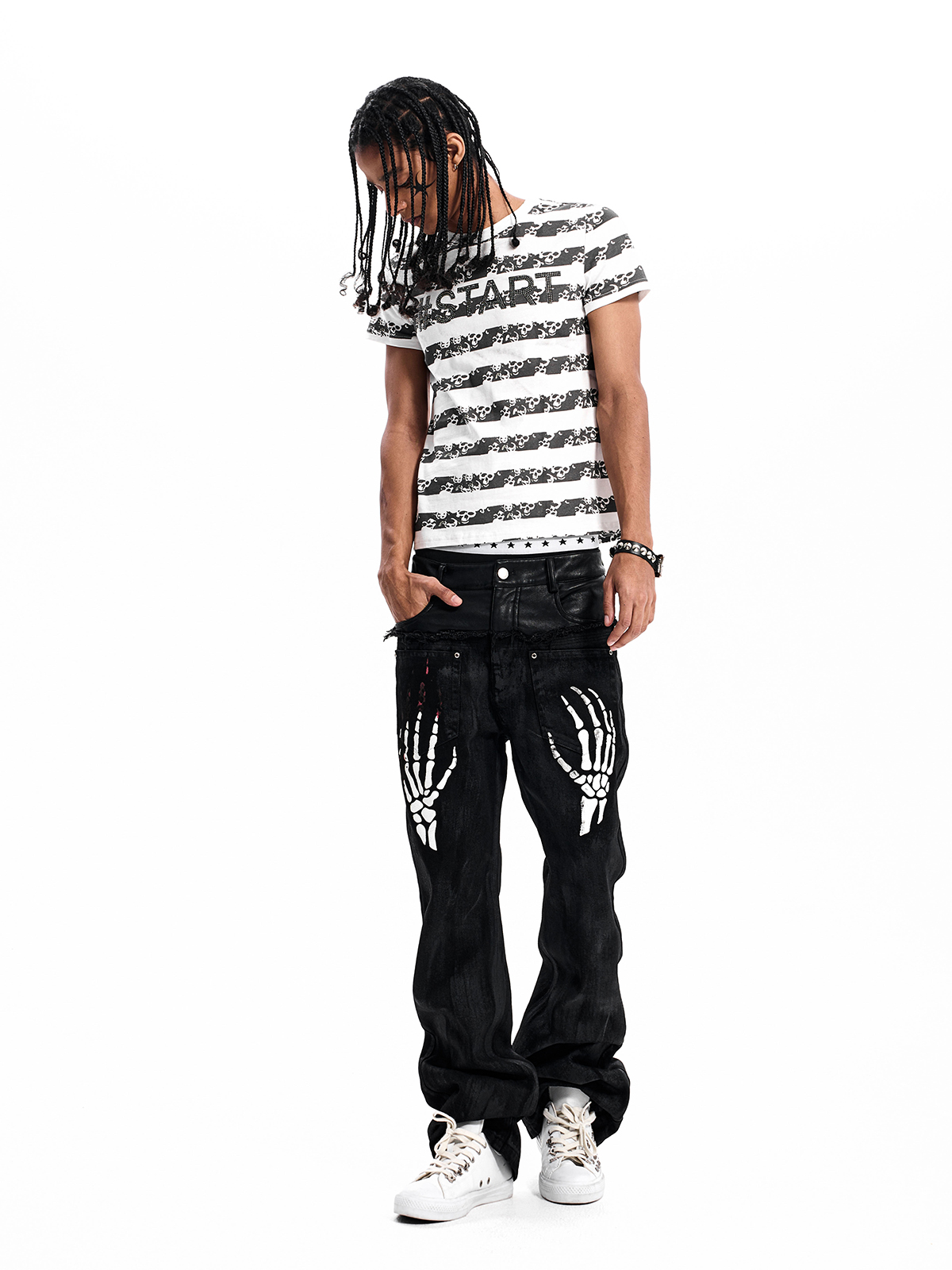 SKULL STRIPE RHINESTONE TEE