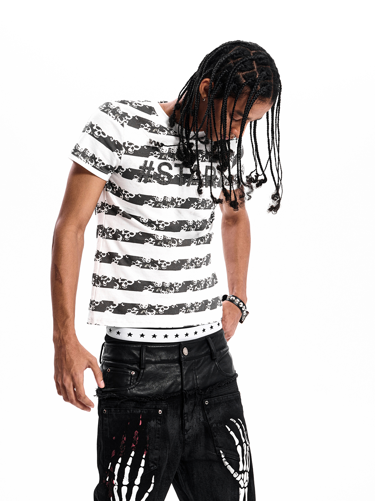 SKULL STRIPE RHINESTONE TEE