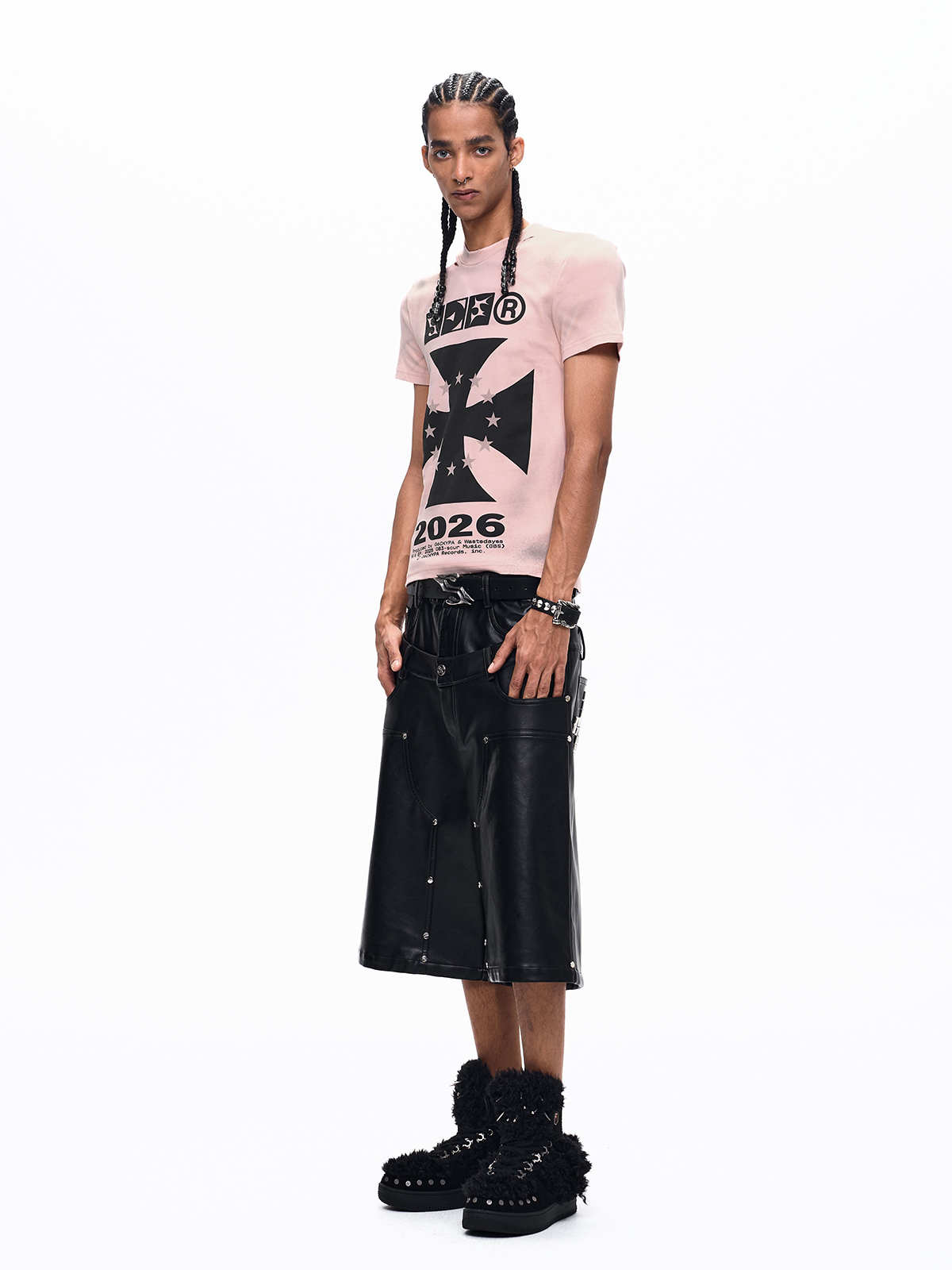 IRON CROSS DIRTY WASH GRAPHIC TEE-PINK