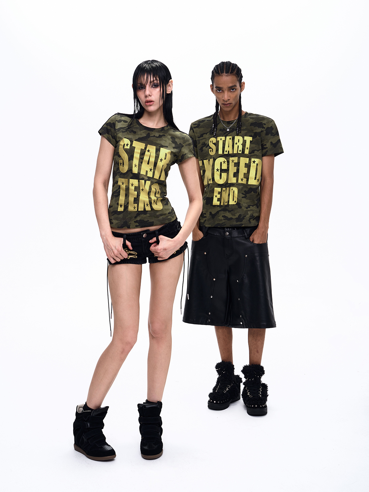 METALLIC GRAPHIC CAMO FITTED TEE