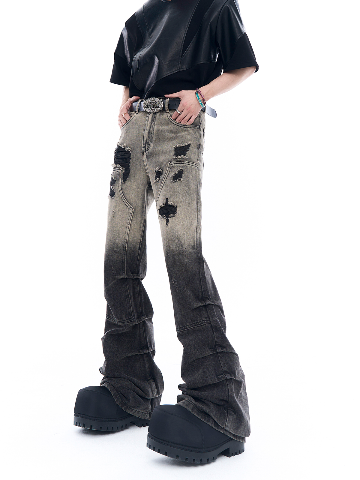 GRADIENT DIRTY WASH DISTRESSED STACKED FLARE JEANS-START EXCEED END