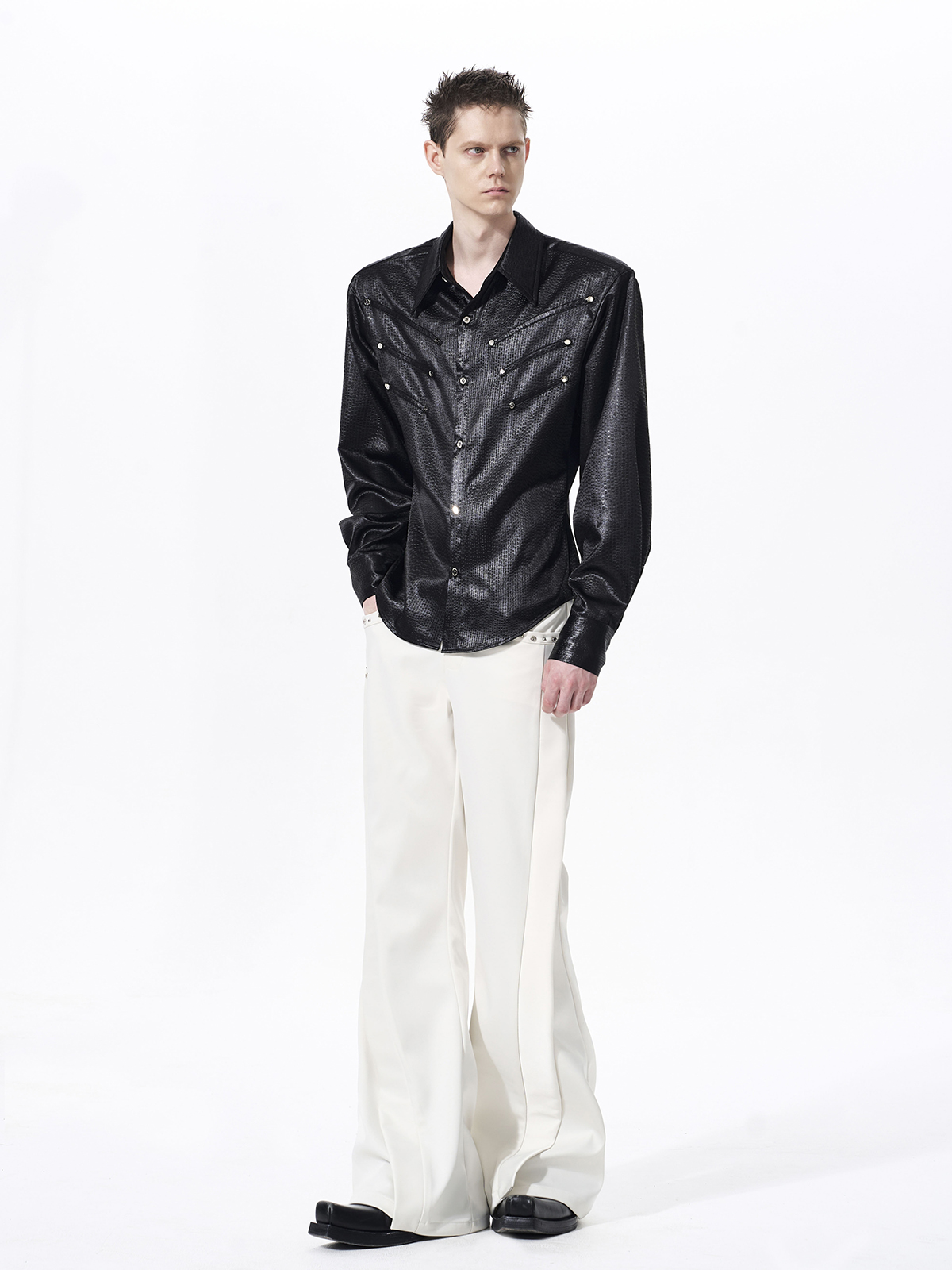 TEXTURED WESTERN HARDWARE SHIRT-BLACK