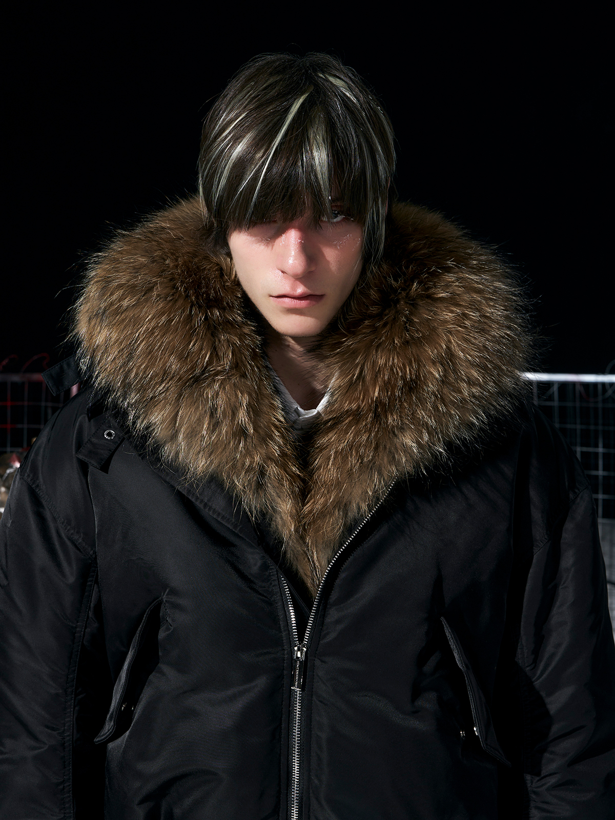 Luxe Detachable Fur Collar Down Bomber-Black