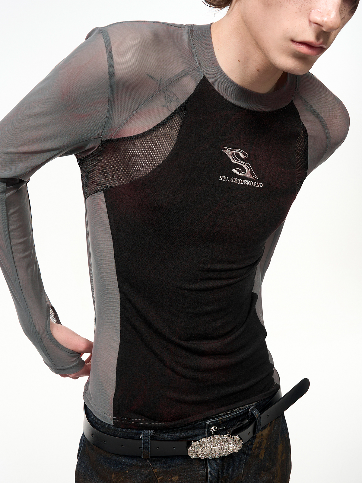 SHADOW MESH HYBRID LONG SLEEVE-START EXCEED END