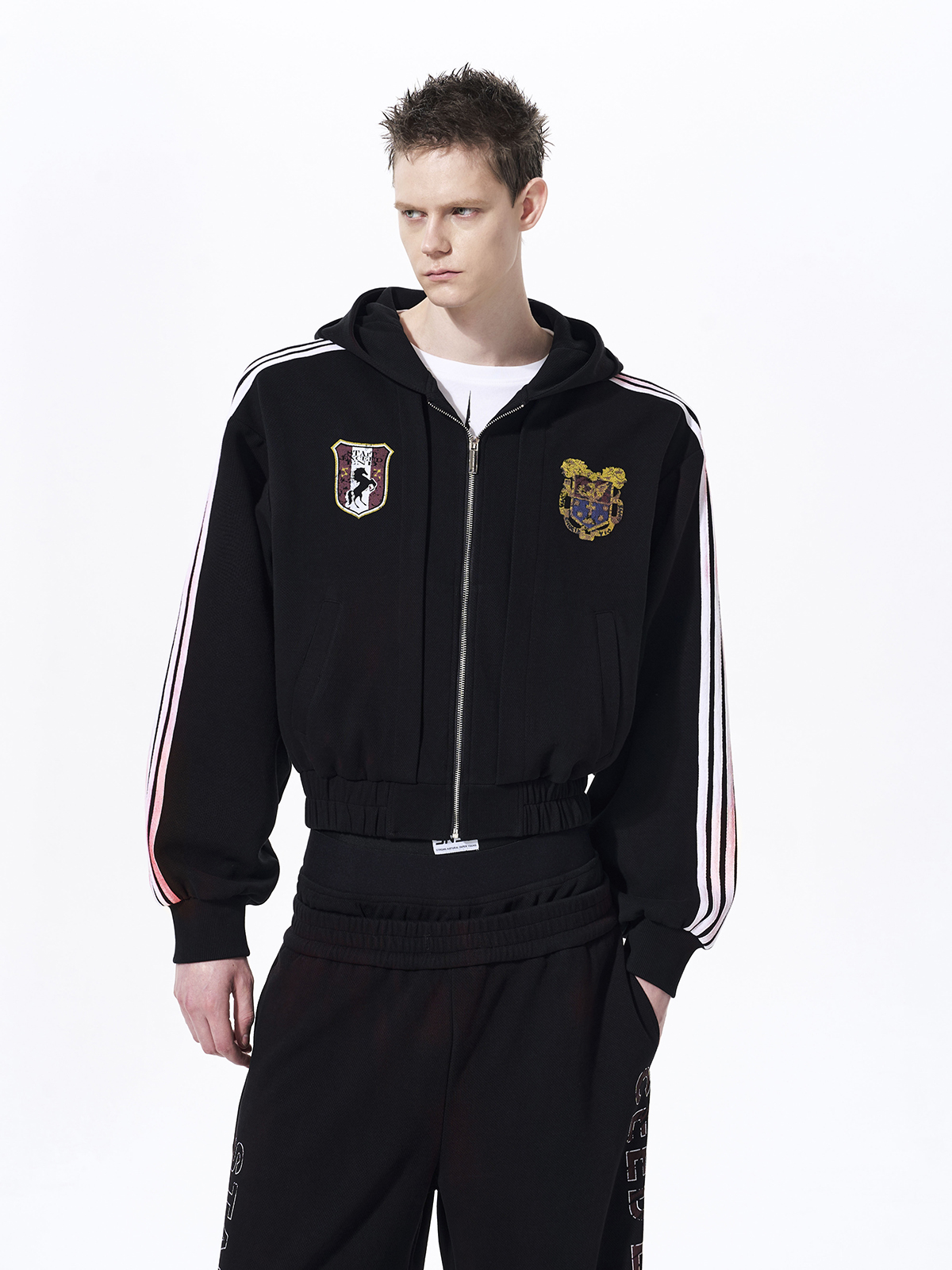 DISTRESSED MOTO BADGE 4-STRIPE TRACKSUIT SET-BLACK
