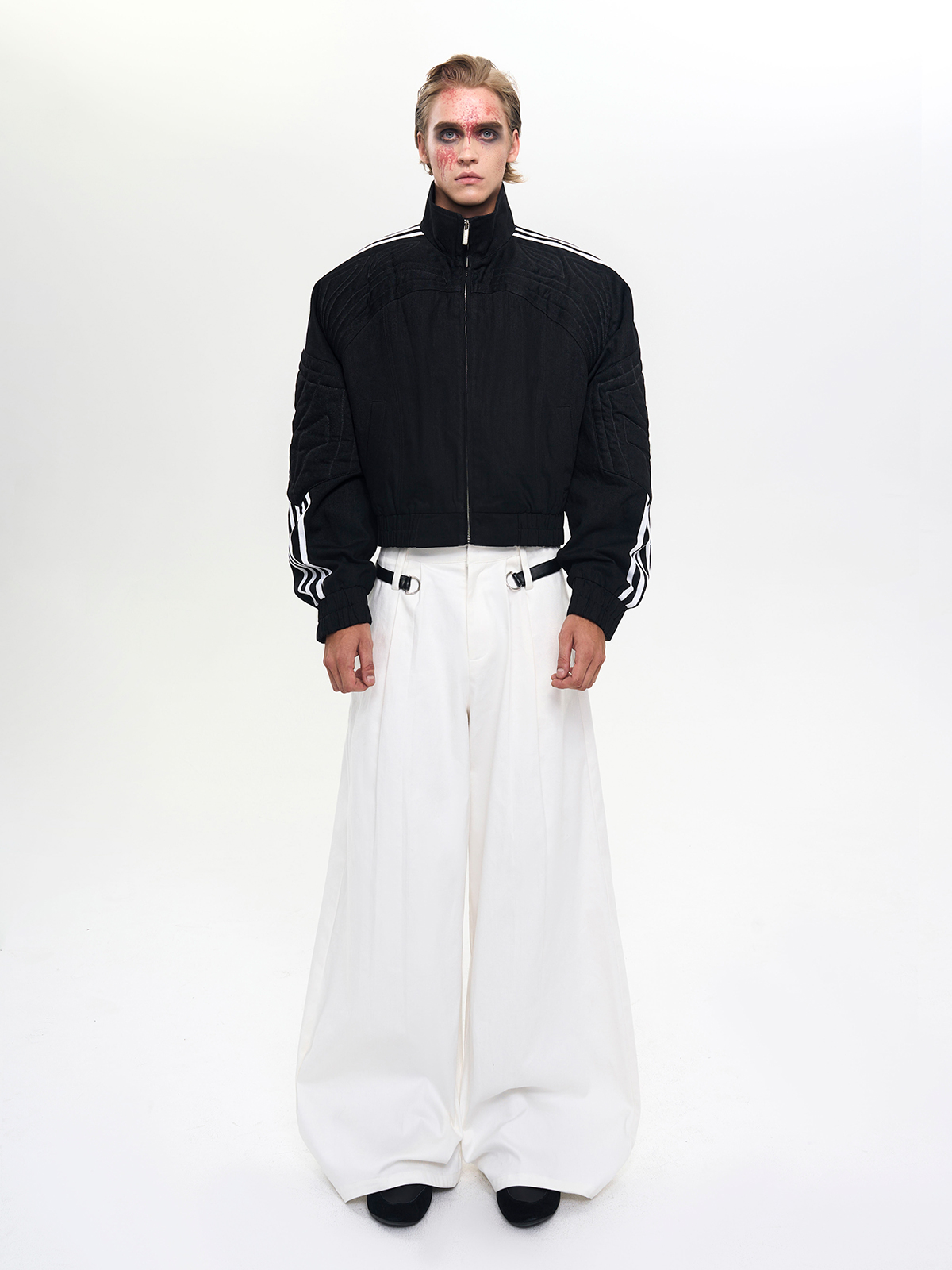 ARCHITECTURAL QUILTED STRUCTURE SET