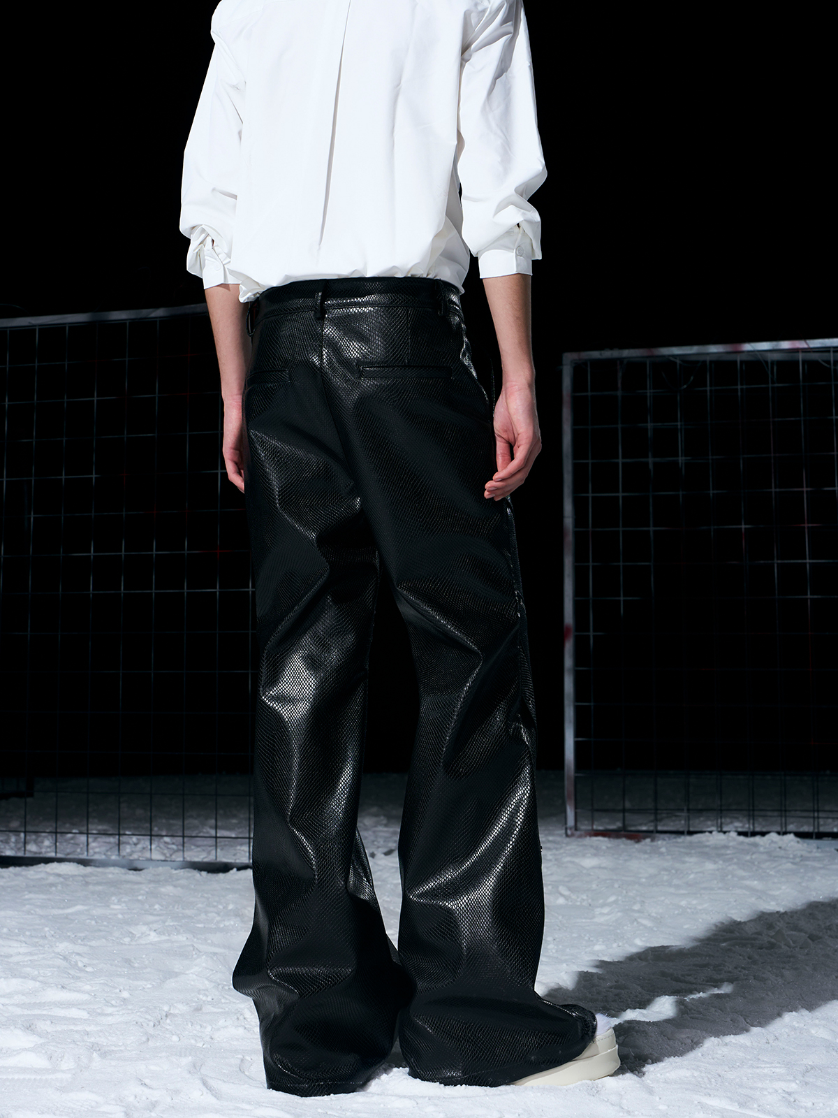 DECONSTRUCTED SNAKE-EMBOSSED LEATHER SET