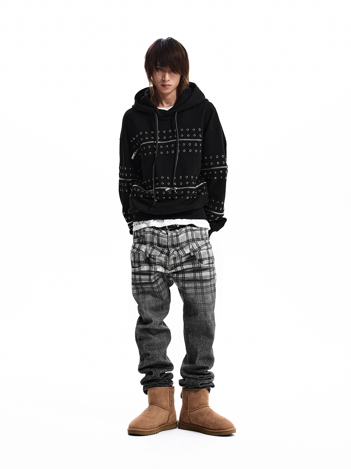 STUDDED ZIP PANEL HOODIE