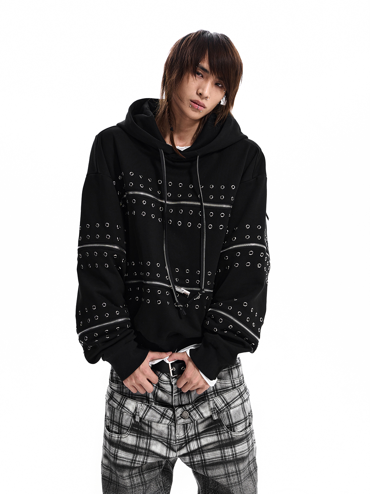 STUDDED ZIP PANEL HOODIE
