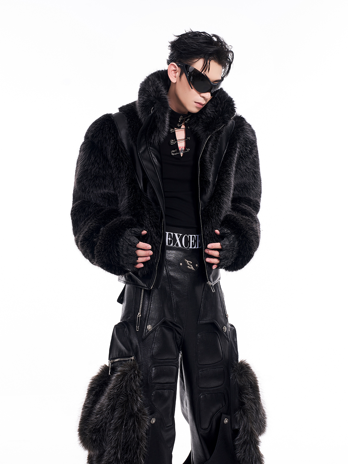 OBSIDIAN STRUCTURAL FUR BOMBER