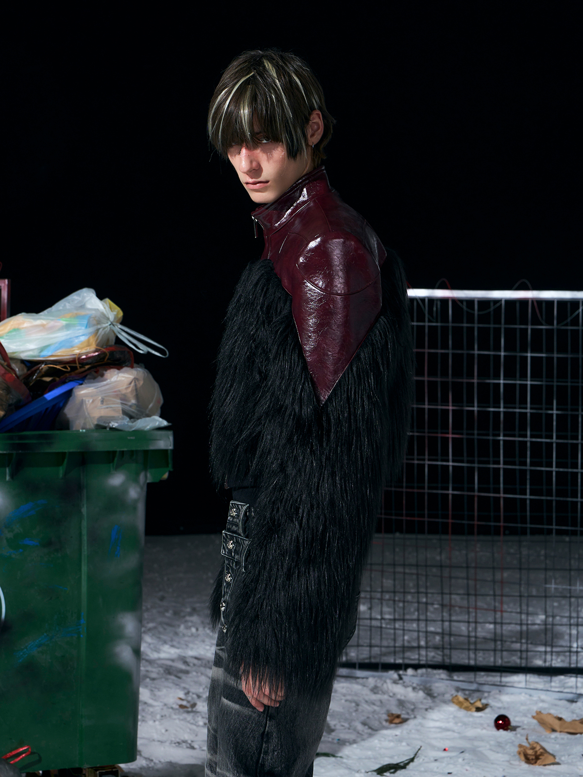 SHAGGY FAUX FUR PANEL CROPPED LEATHER JACKET-BURGUNDY