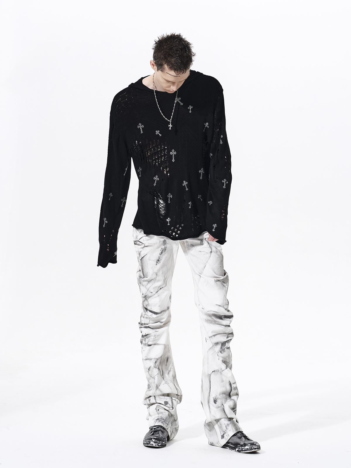 DISTRESSED CROSS RHINESTONE HOODED KNIT SWEATER-BLACK