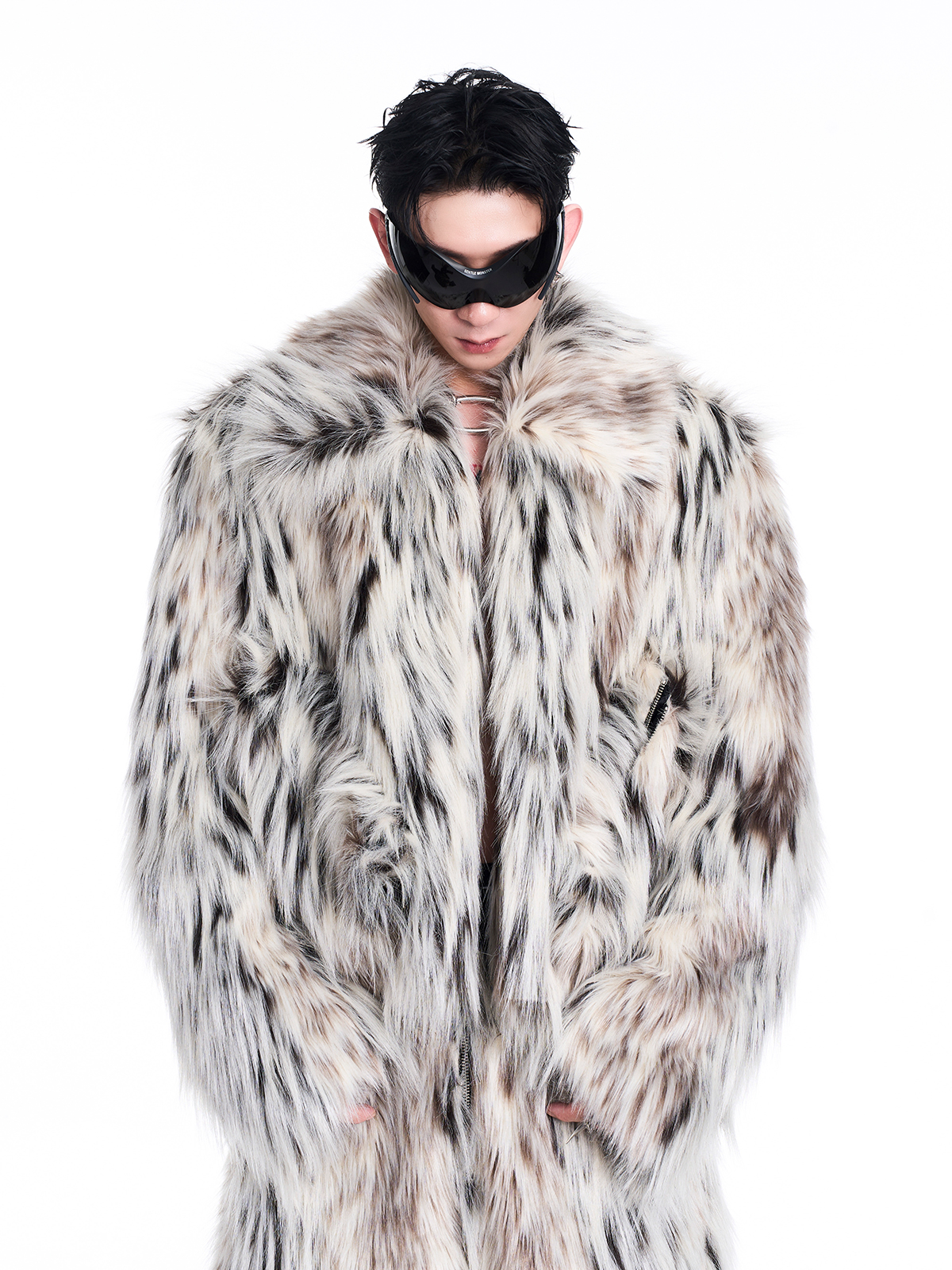 SNOW LEOPARD FAUX FUR SET-START EXCEED END