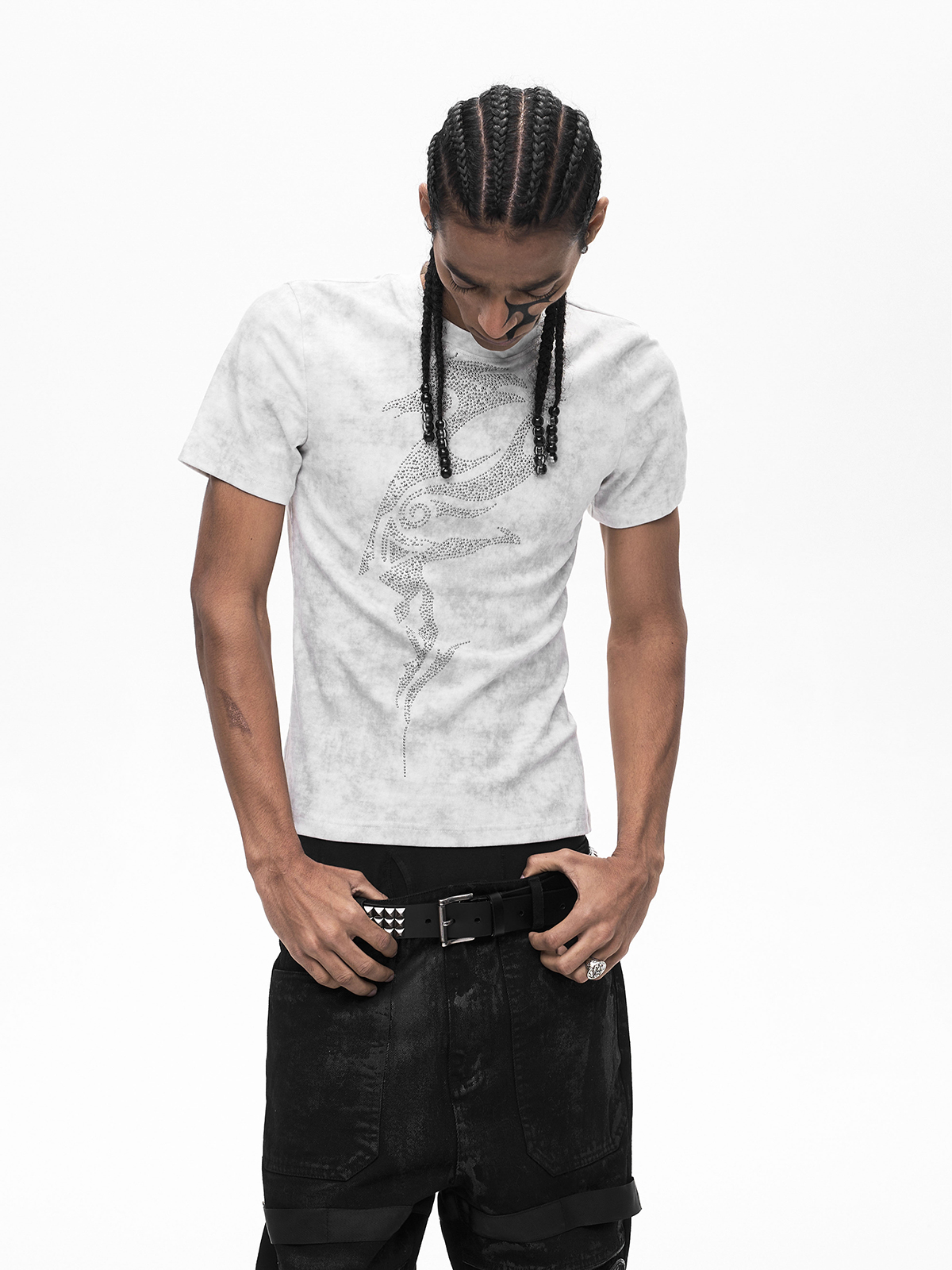 RHINESTONE HORSE DIRTY WASH FITTED TEE