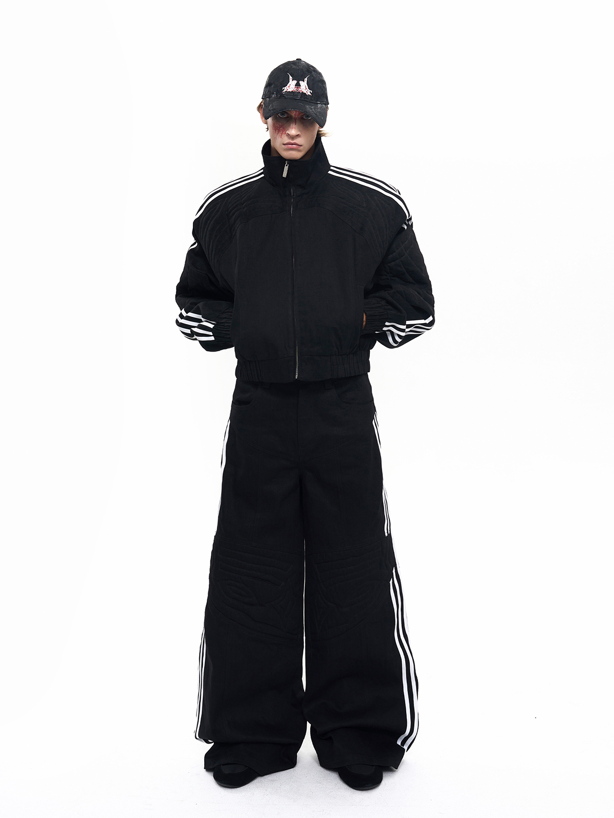 ARCHITECTURAL QUILTED STRUCTURE SET